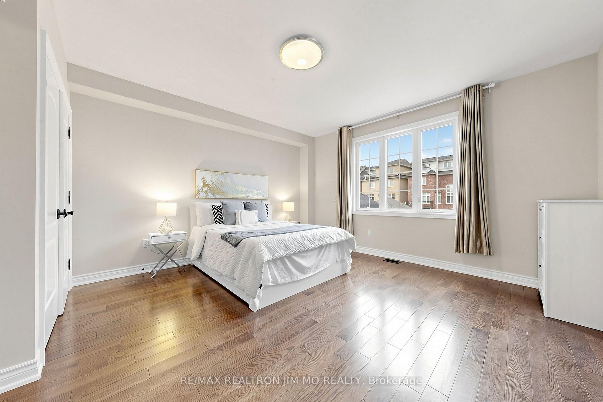 Photo 31 of 18 Tralee Court, Markham, Devil's Elbow — HOMEH