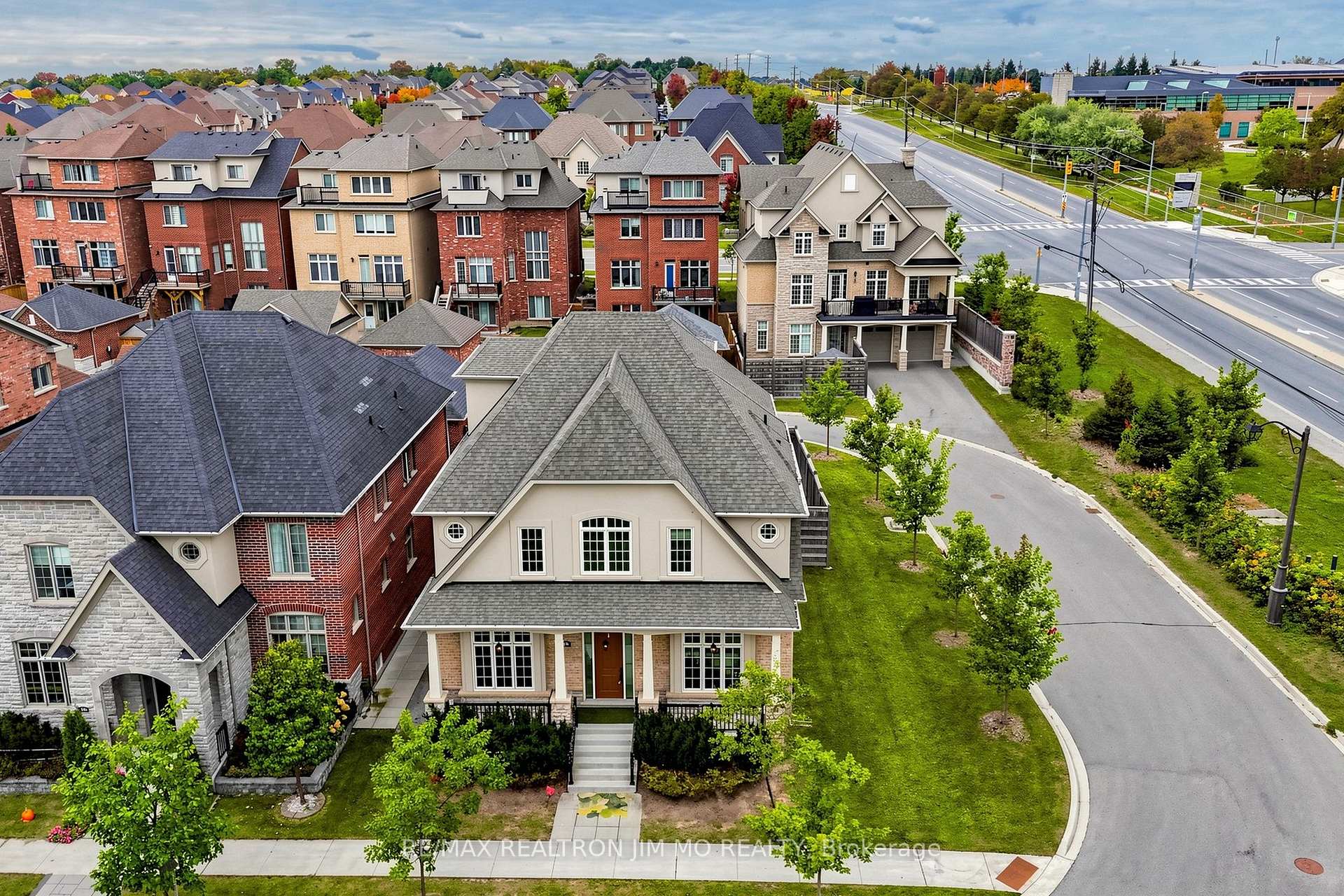 Photo 44 of 18 Tralee Court, Markham, Devil's Elbow — HOMEH