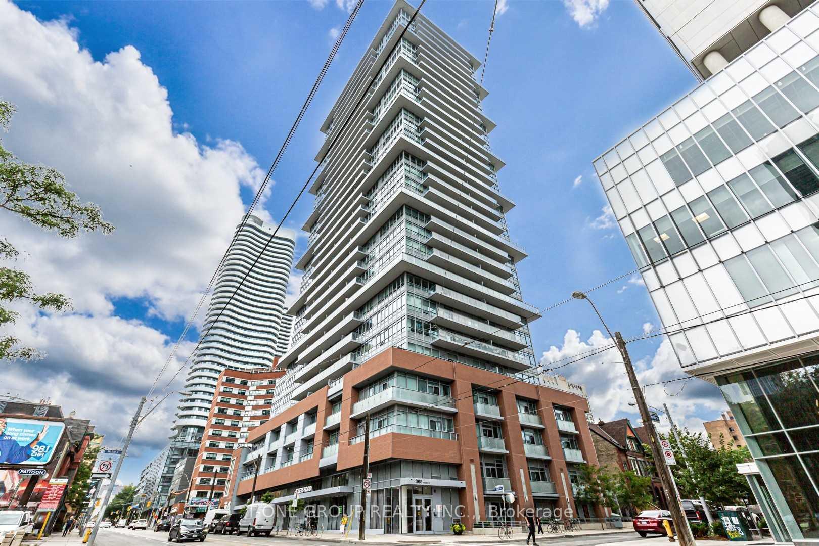 Photo 2 of 92 McGill Street, Toronto, Church-Yonge Corridor — HOMEH