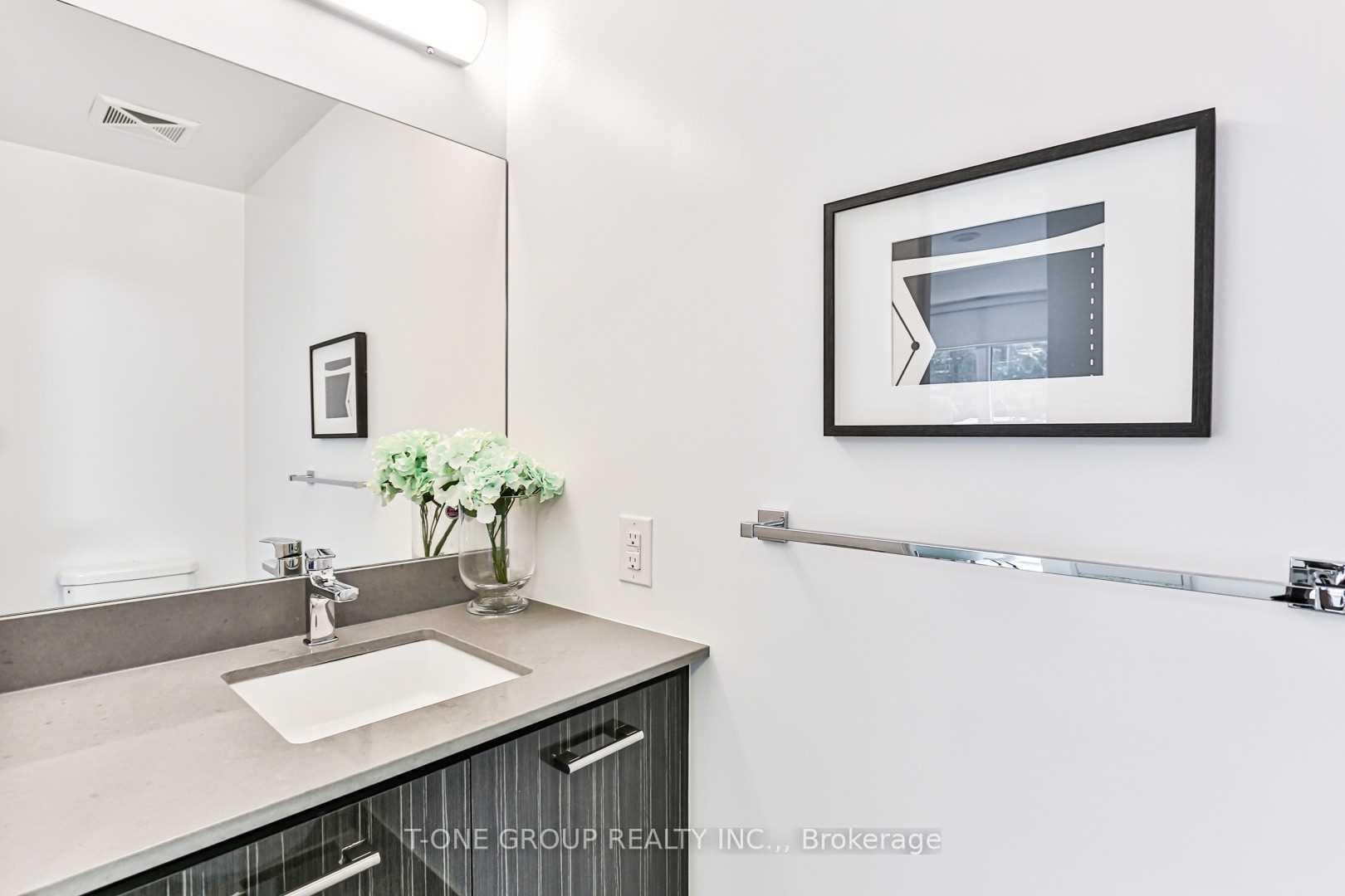 Photo 12 of 92 McGill Street, Toronto, Church-Yonge Corridor — HOMEH