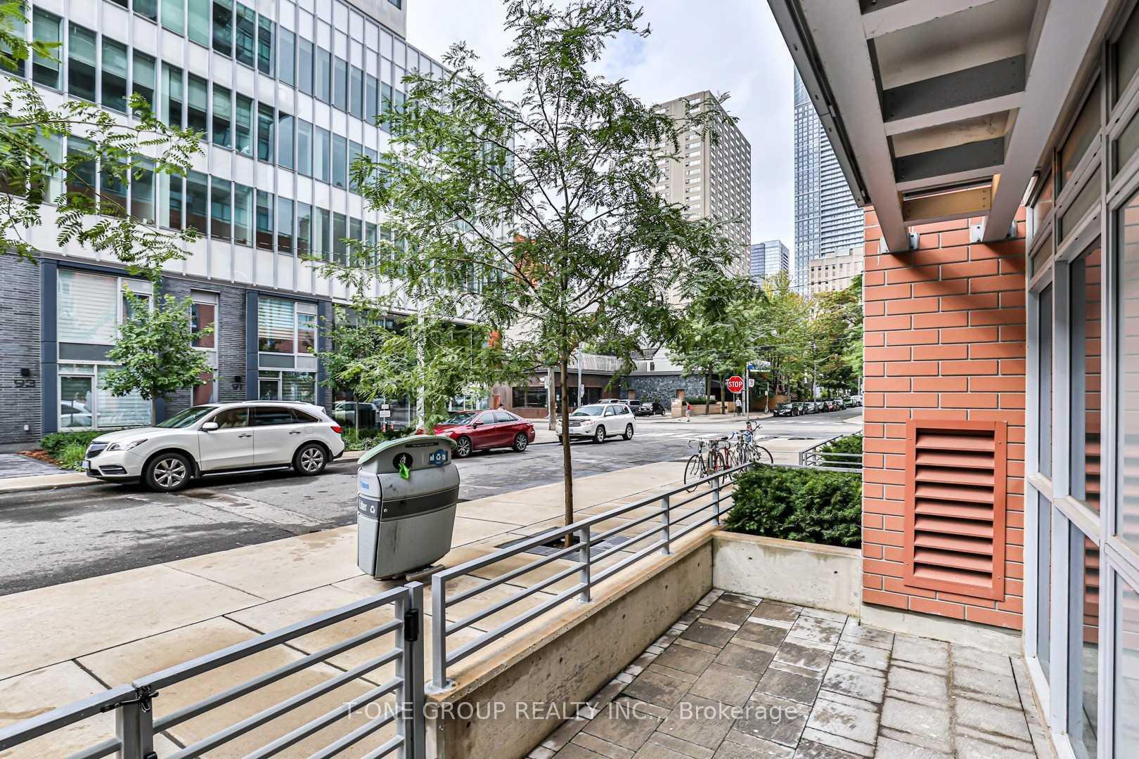 Photo 22 of 92 McGill Street, Toronto, Church-Yonge Corridor — HOMEH