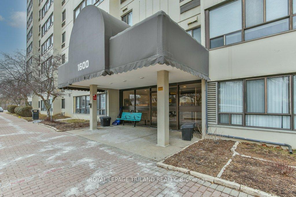 Photo of Unit 1001, 1600 Adelaide Street N