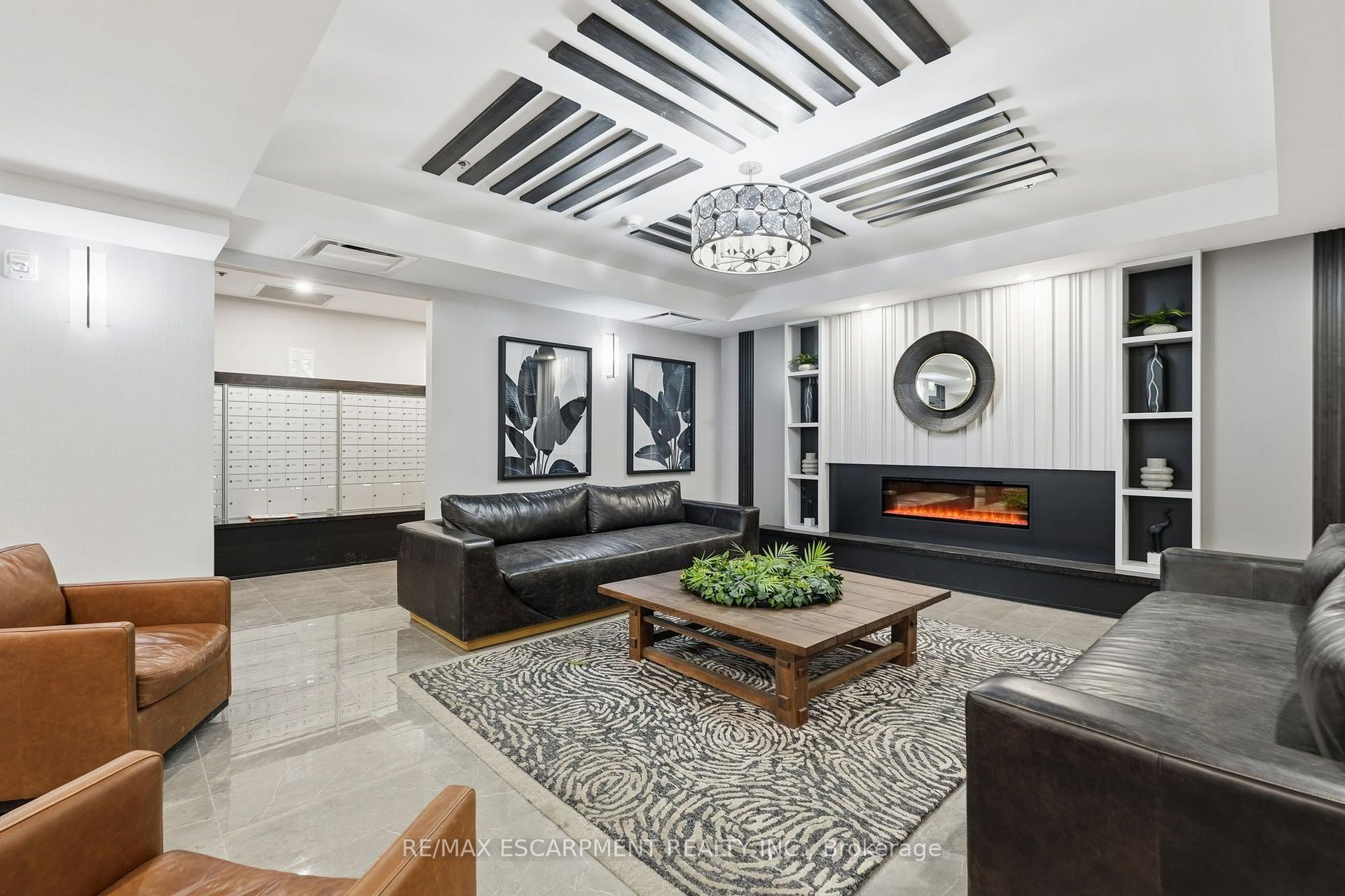 Photo 2 of Unit 416, 870 Queenston Road, Hamilton, Stoney Creek — HOMEH
