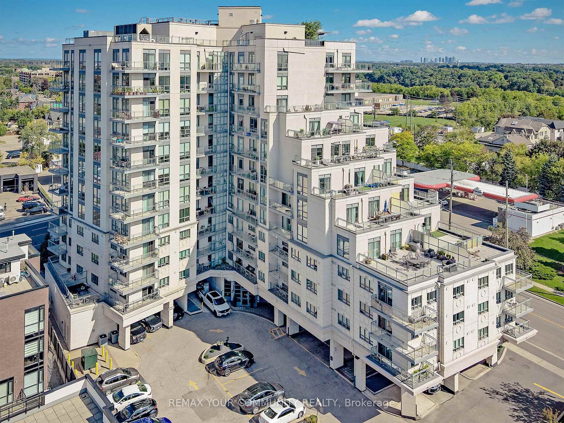 Photo 3 of Unit 311, 7730 Kipling Avenue, Vaughan, Vaughan Grove — HOMEH
