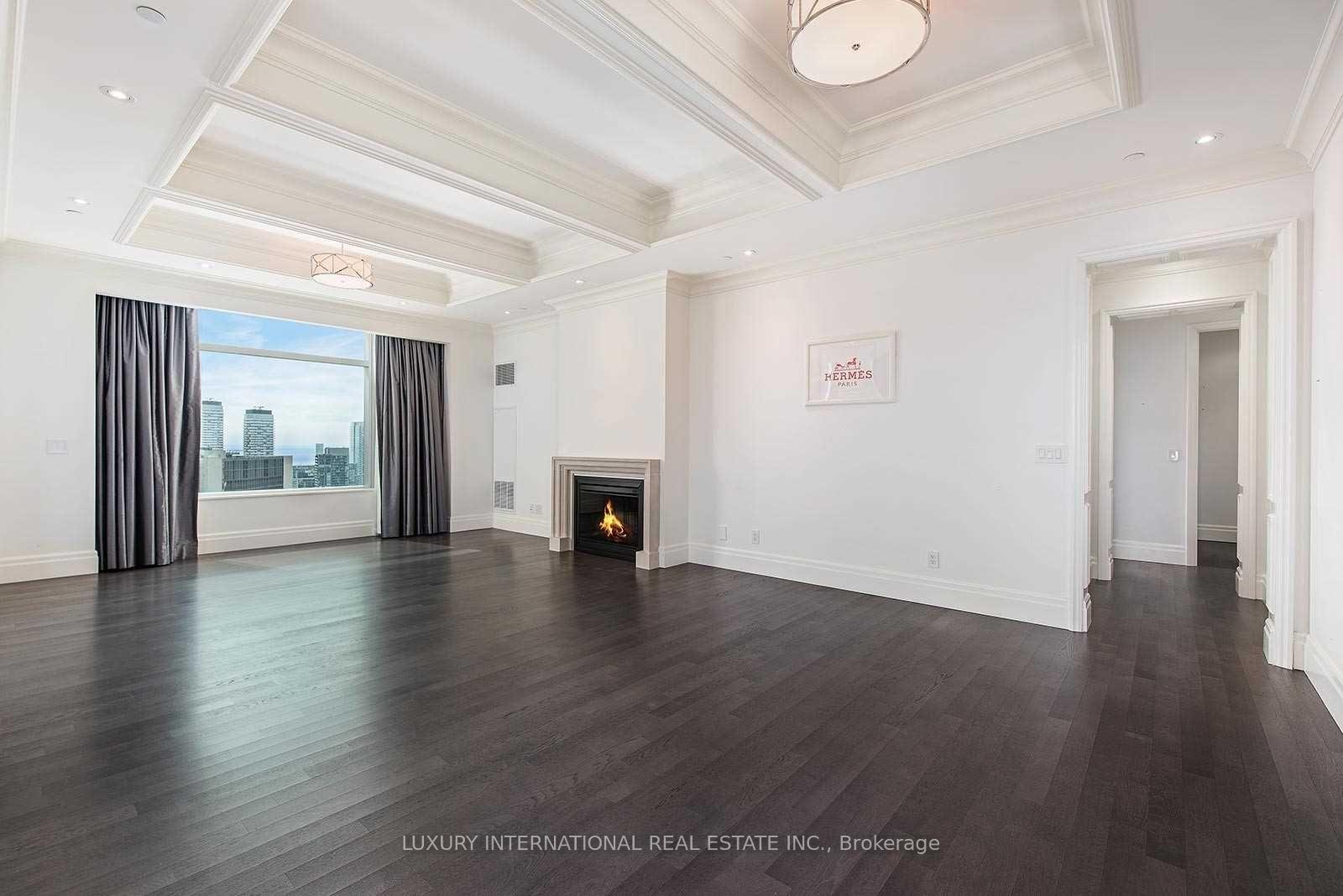 Photo 9 of Unit 4404, 311 Bay Street, Toronto, Bay Street Corridor — HOMEH