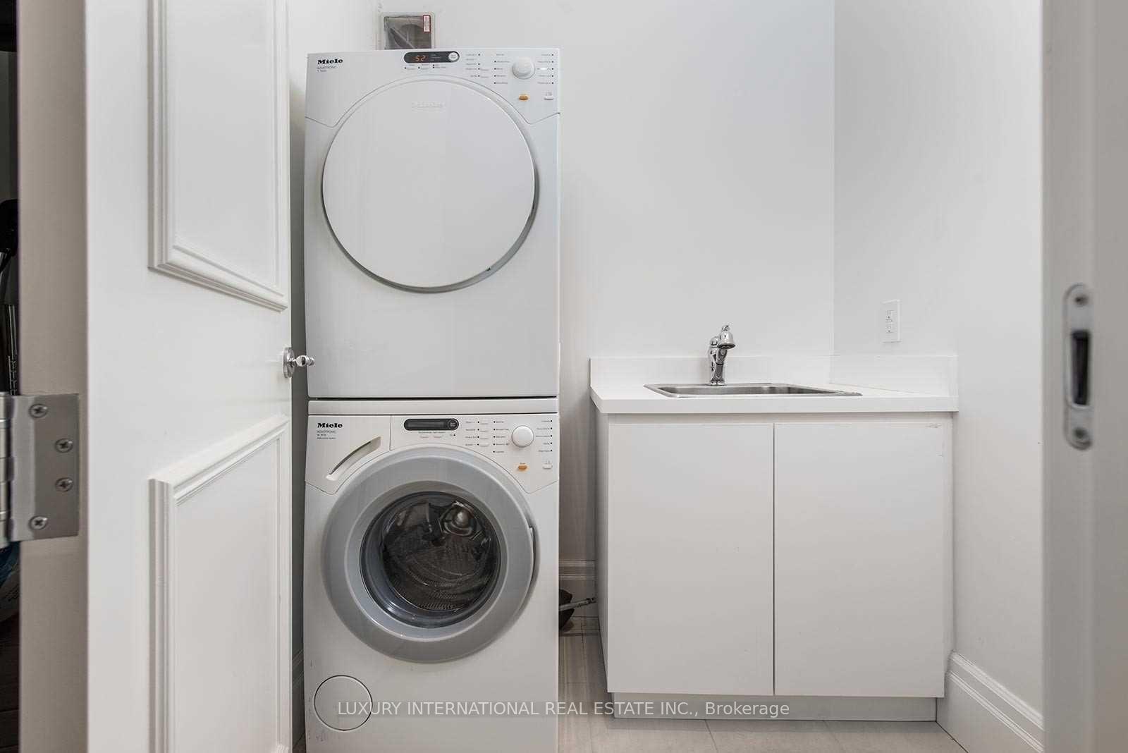 Photo 30 of Unit 4404, 311 Bay Street, Toronto, Bay Street Corridor — HOMEH