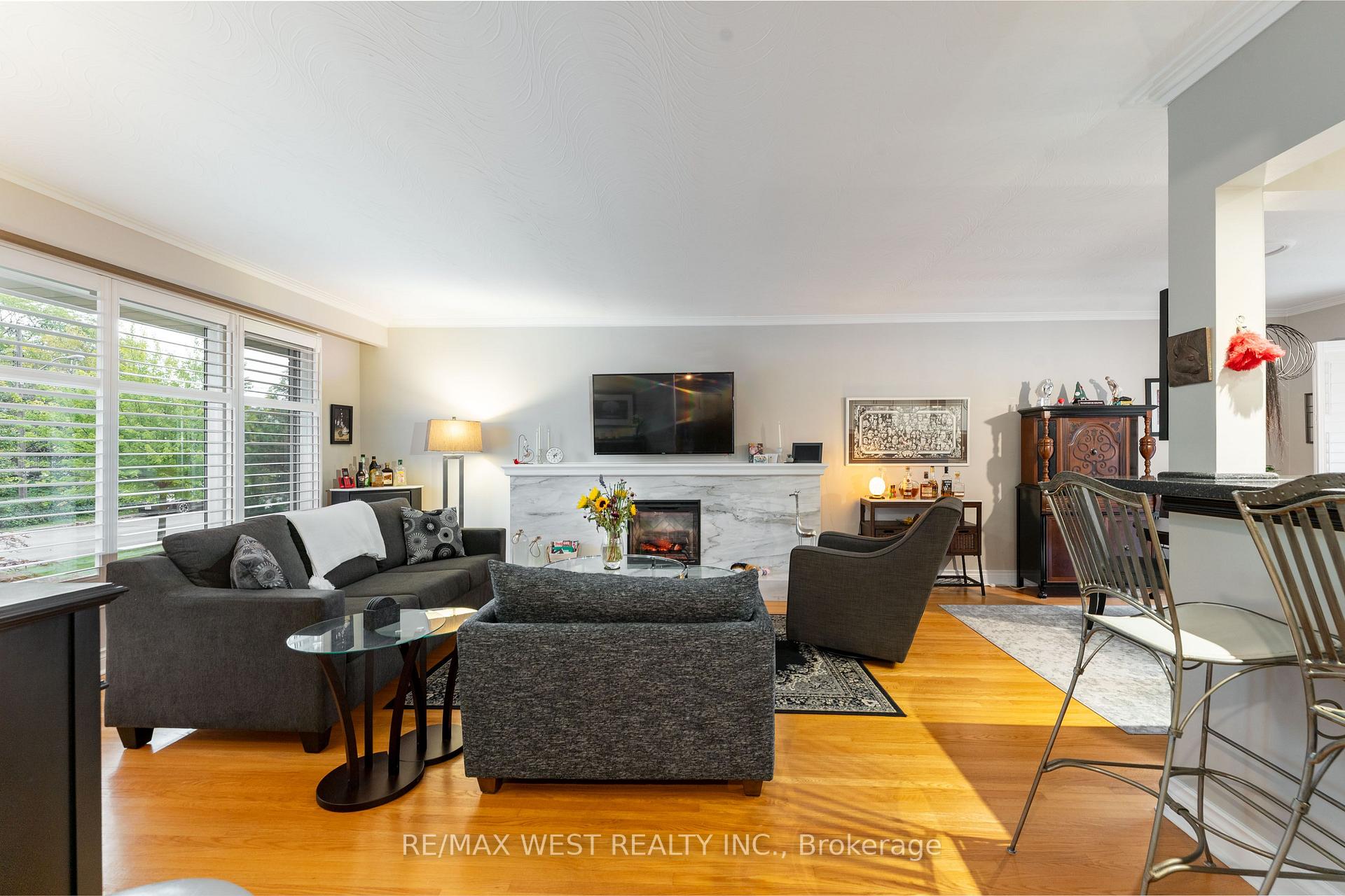 Photo 13 of 59 Landfair Crescent, Scarborough, Woburn — HOMEH