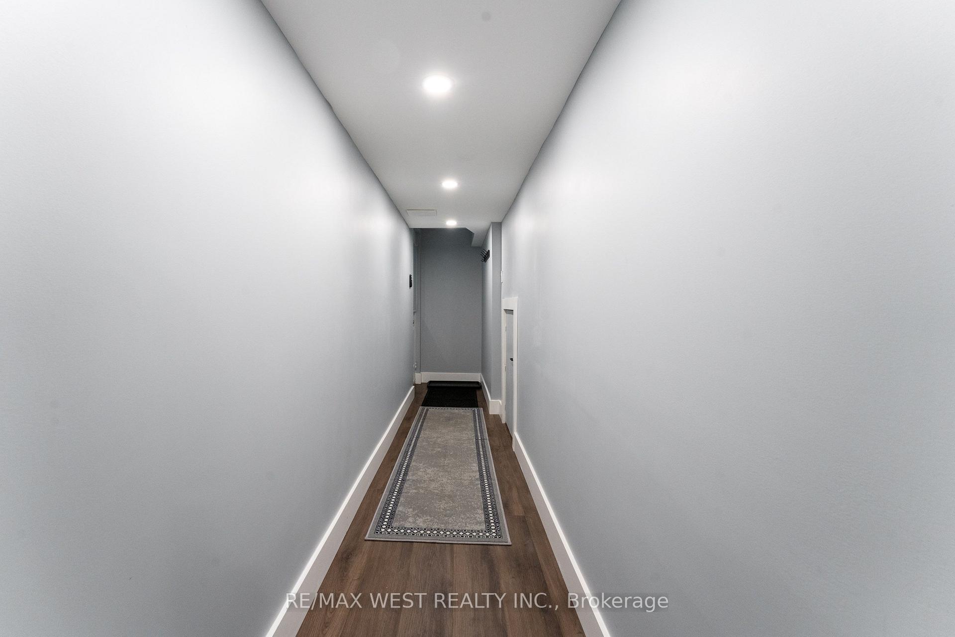 Photo 22 of 59 Landfair Crescent, Scarborough, Woburn — HOMEH