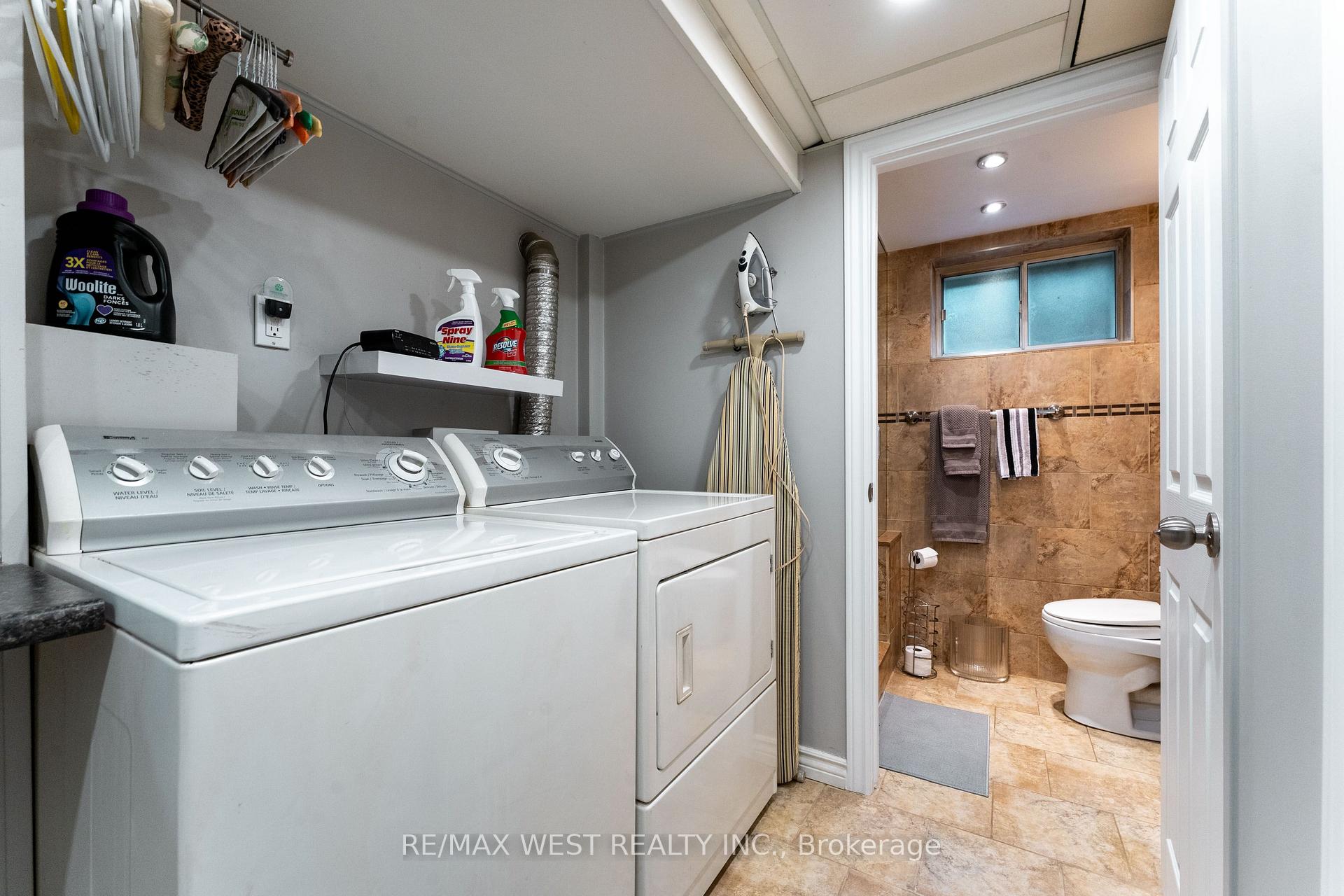Photo 24 of 59 Landfair Crescent, Scarborough, Woburn — HOMEH