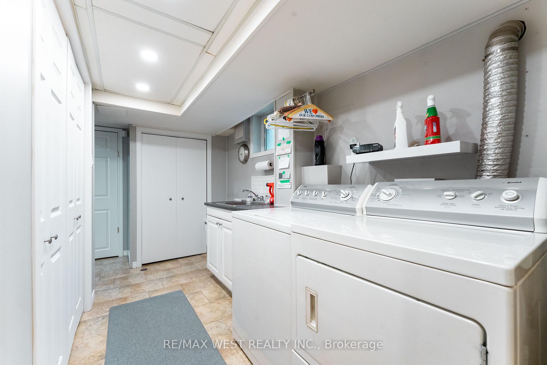 Photo 26 of 59 Landfair Crescent, Scarborough, Woburn — HOMEH