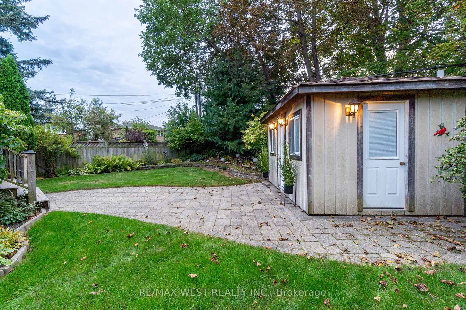 Photo 36 of 59 Landfair Crescent, Scarborough, Woburn — HOMEH