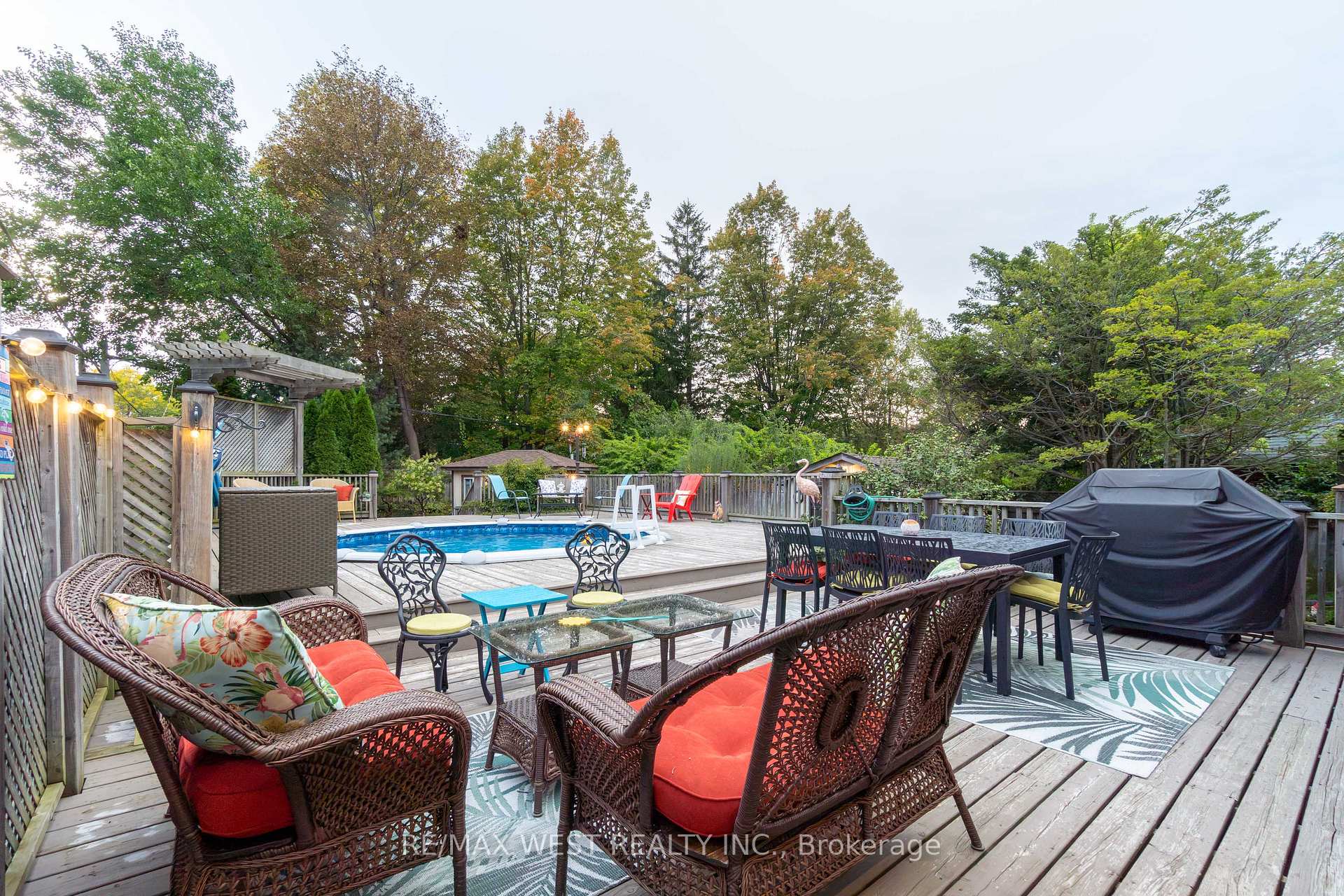 Photo 40 of 59 Landfair Crescent, Scarborough, Woburn — HOMEH