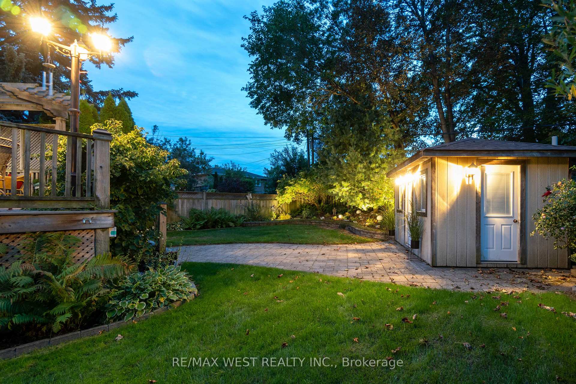 Photo 45 of 59 Landfair Crescent, Scarborough, Woburn — HOMEH