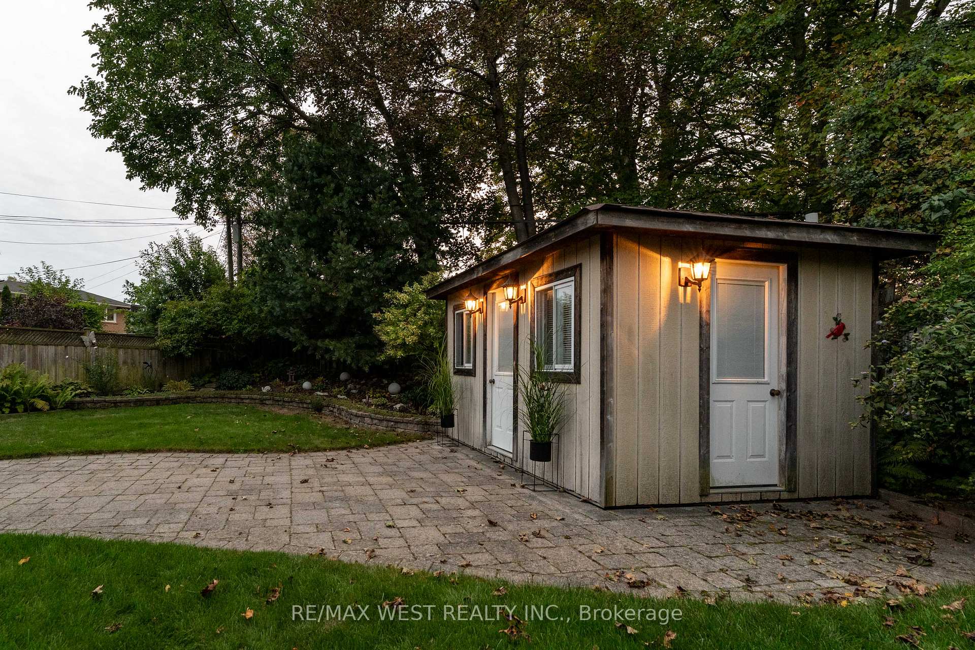 Photo 48 of 59 Landfair Crescent, Scarborough, Woburn — HOMEH