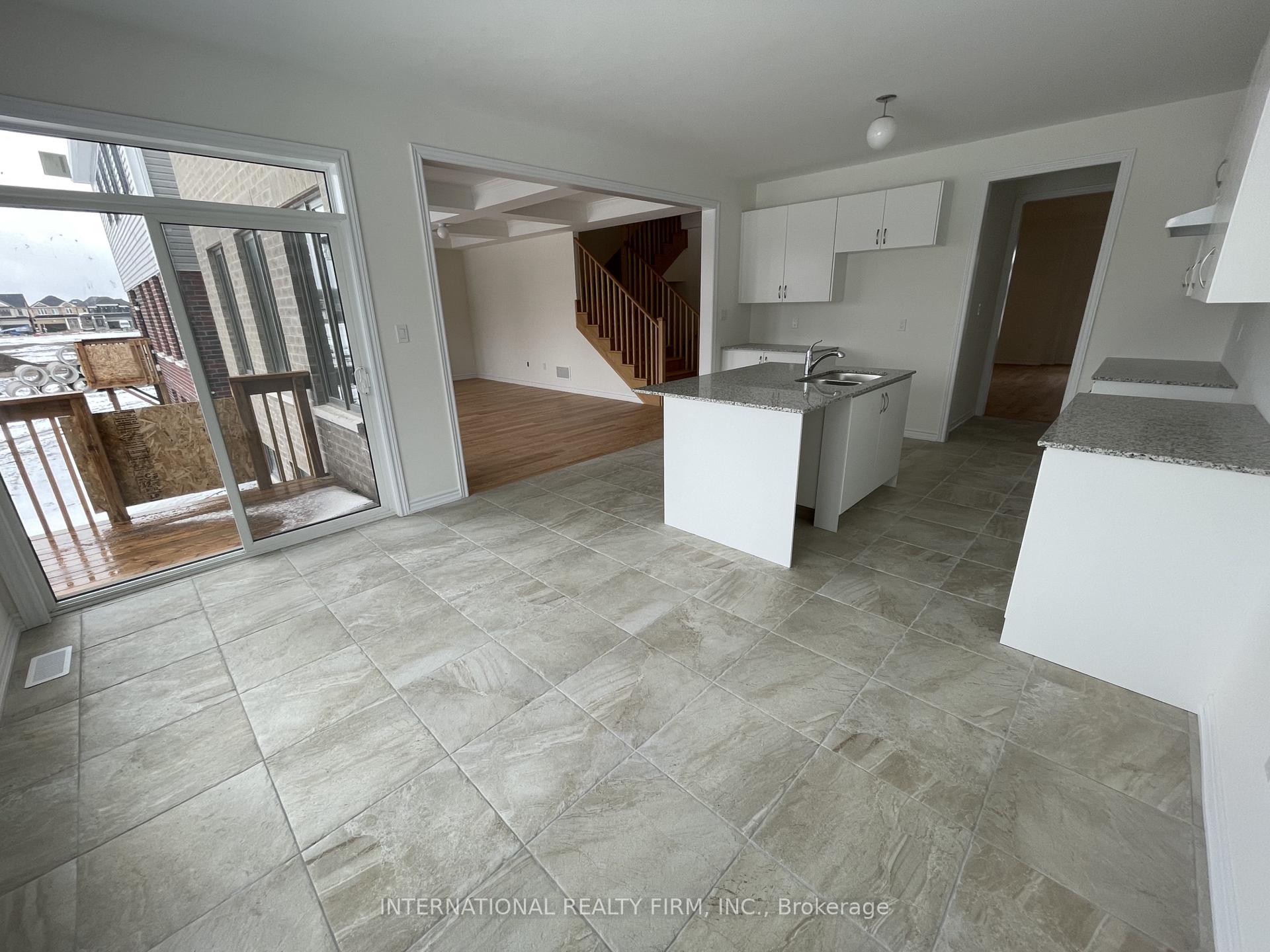 Photo 8 of 103 Nottingham Road, Barrie, Rural Barrie Southeast — HOMEH