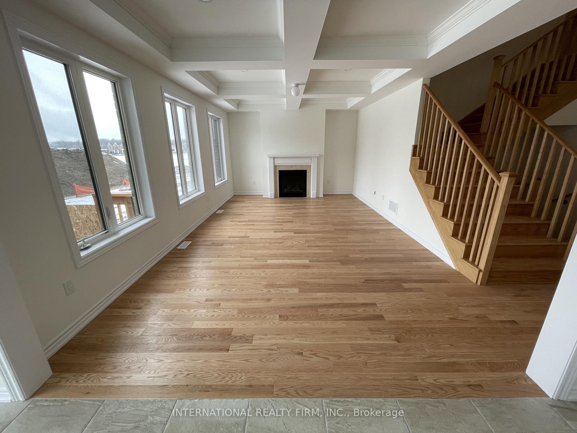 Photo 10 of 103 Nottingham Road, Barrie, Rural Barrie Southeast — HOMEH