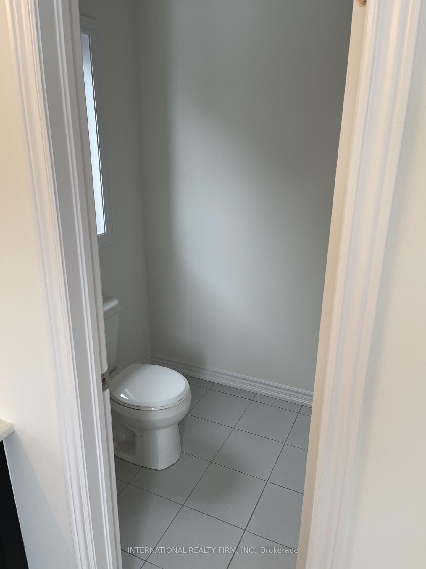 Photo 23 of 103 Nottingham Road, Barrie, Rural Barrie Southeast — HOMEH