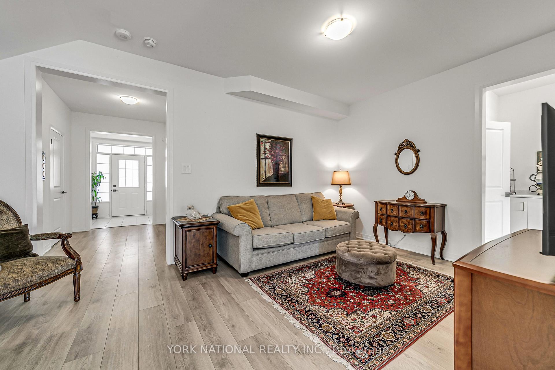 Photo 6 of 32 Copperhill Heights E, Barrie, Rural Barrie Southeast — HOMEH