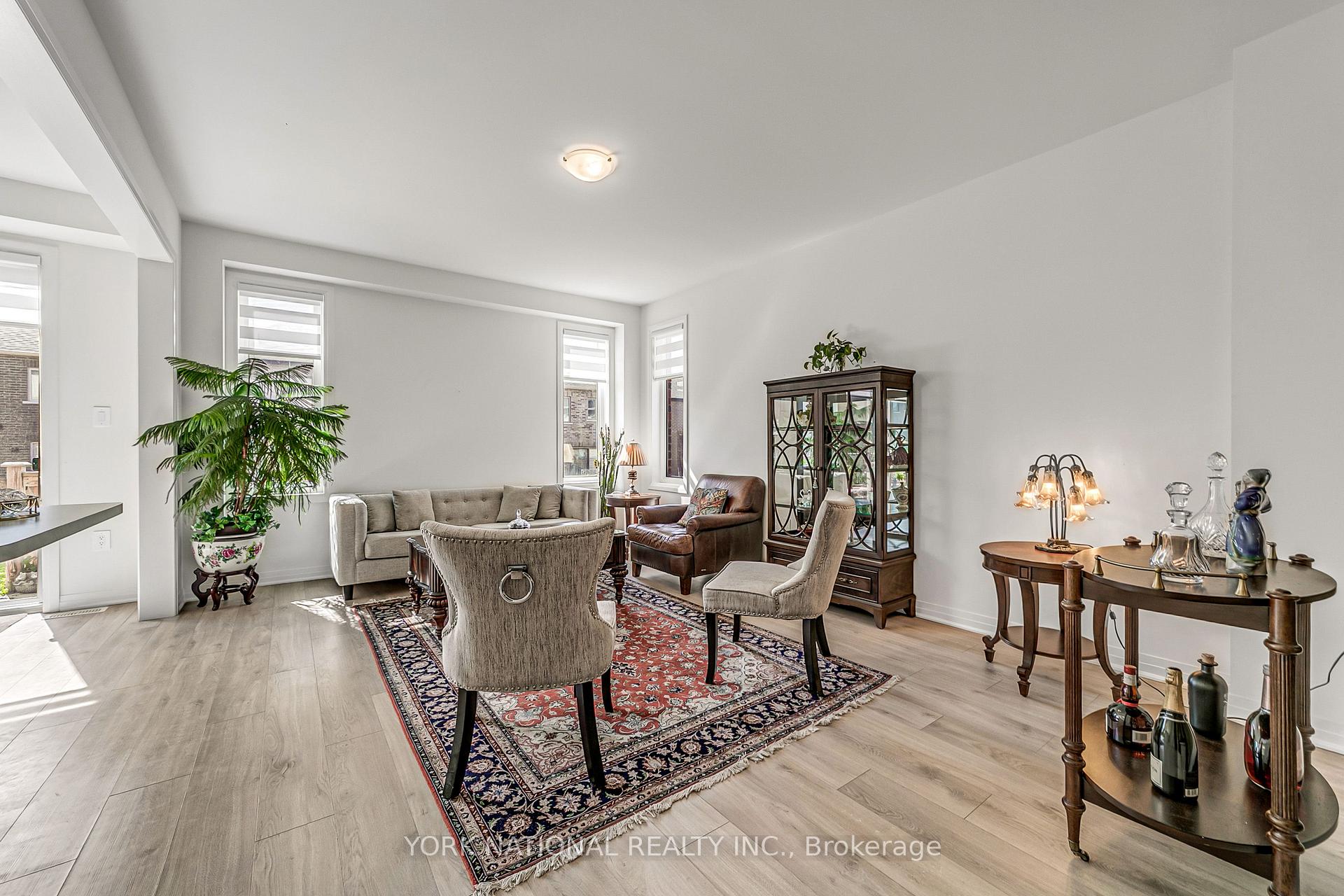 Photo 9 of 32 Copperhill Heights E, Barrie, Rural Barrie Southeast — HOMEH