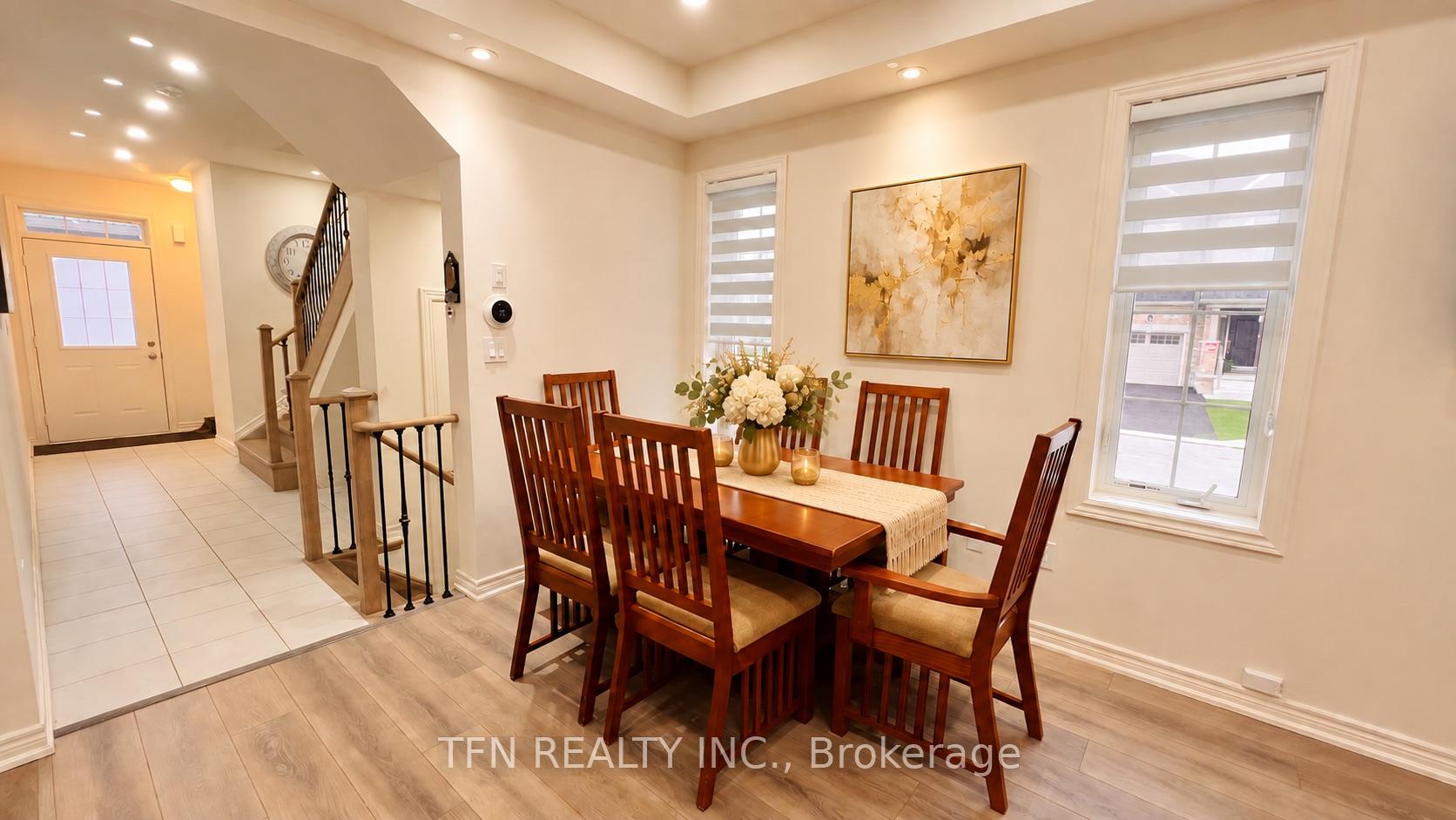 Photo 10 of 238 Skinner Road, Hamilton, Waterdown — HOMEH