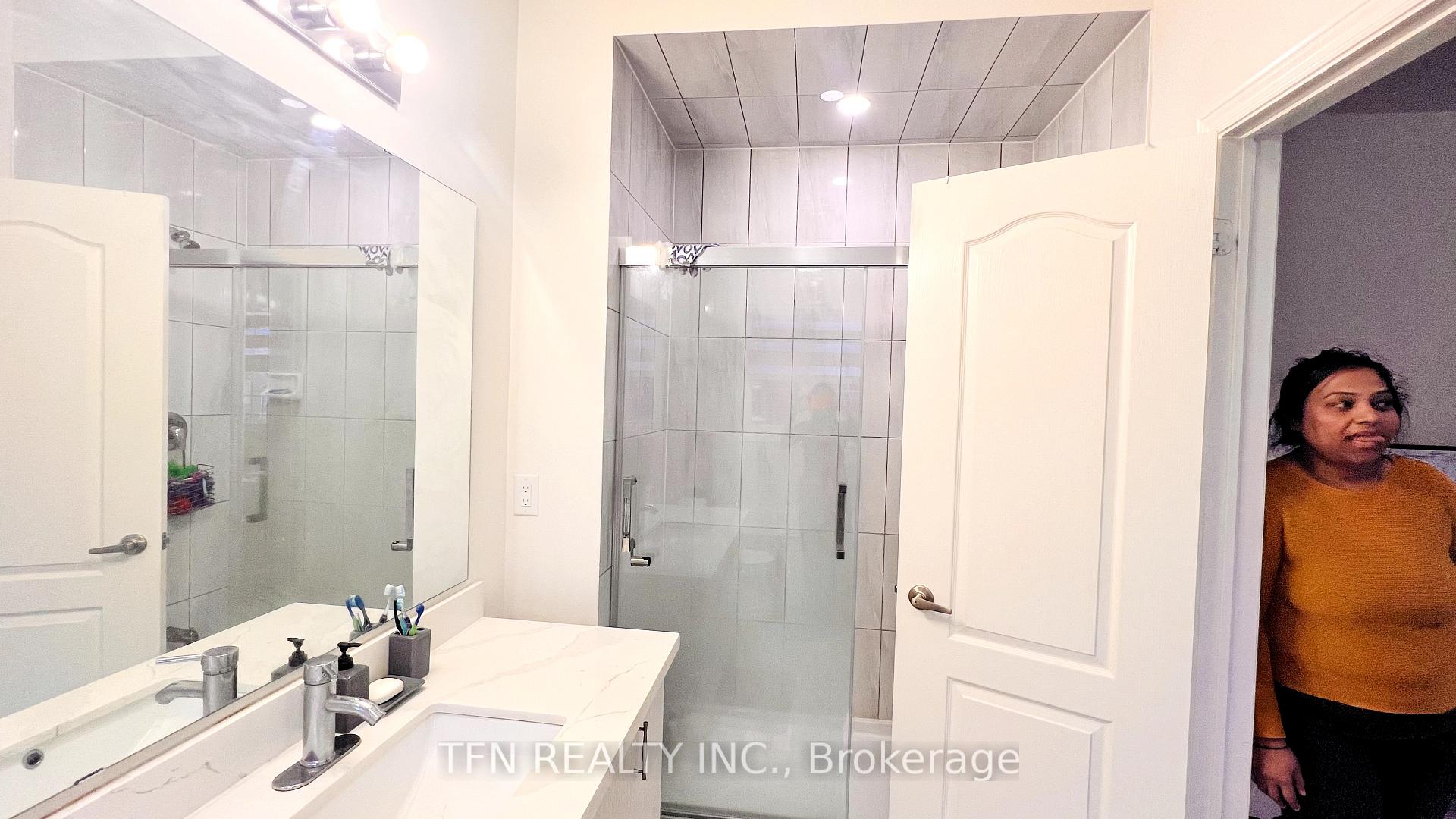 Photo 22 of 238 Skinner Road, Hamilton, Waterdown — HOMEH