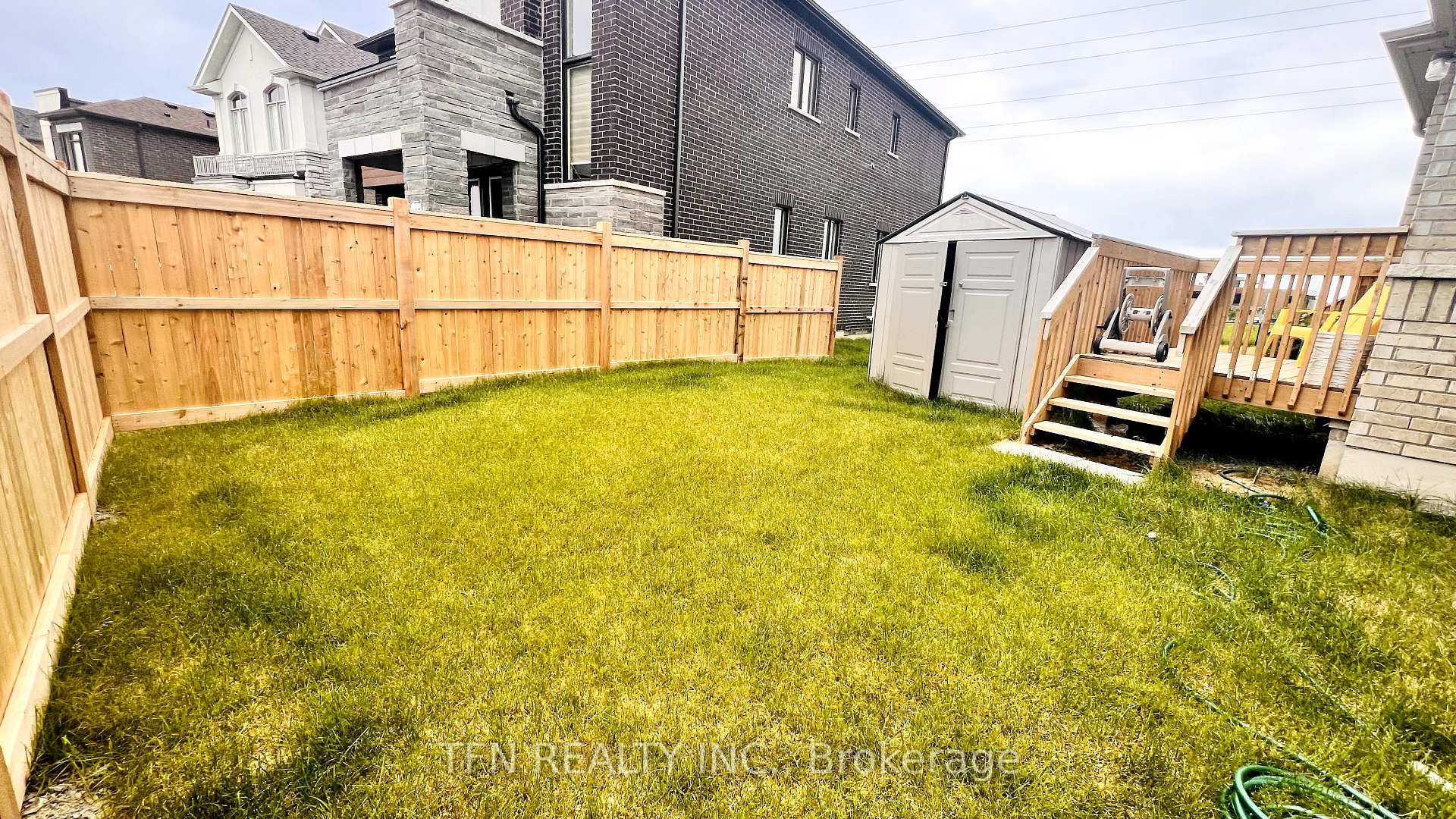 Photo 25 of 238 Skinner Road, Hamilton, Waterdown — HOMEH