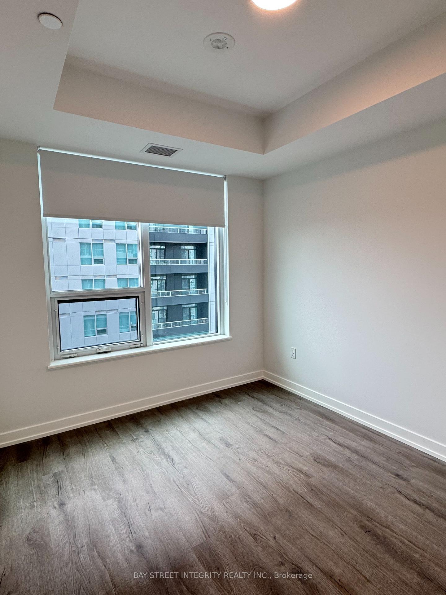 Photo 5 of Unit 2106, 5 Meadowdale Road, Vaughan, Vaughan Corporate Centre — HOMEH
