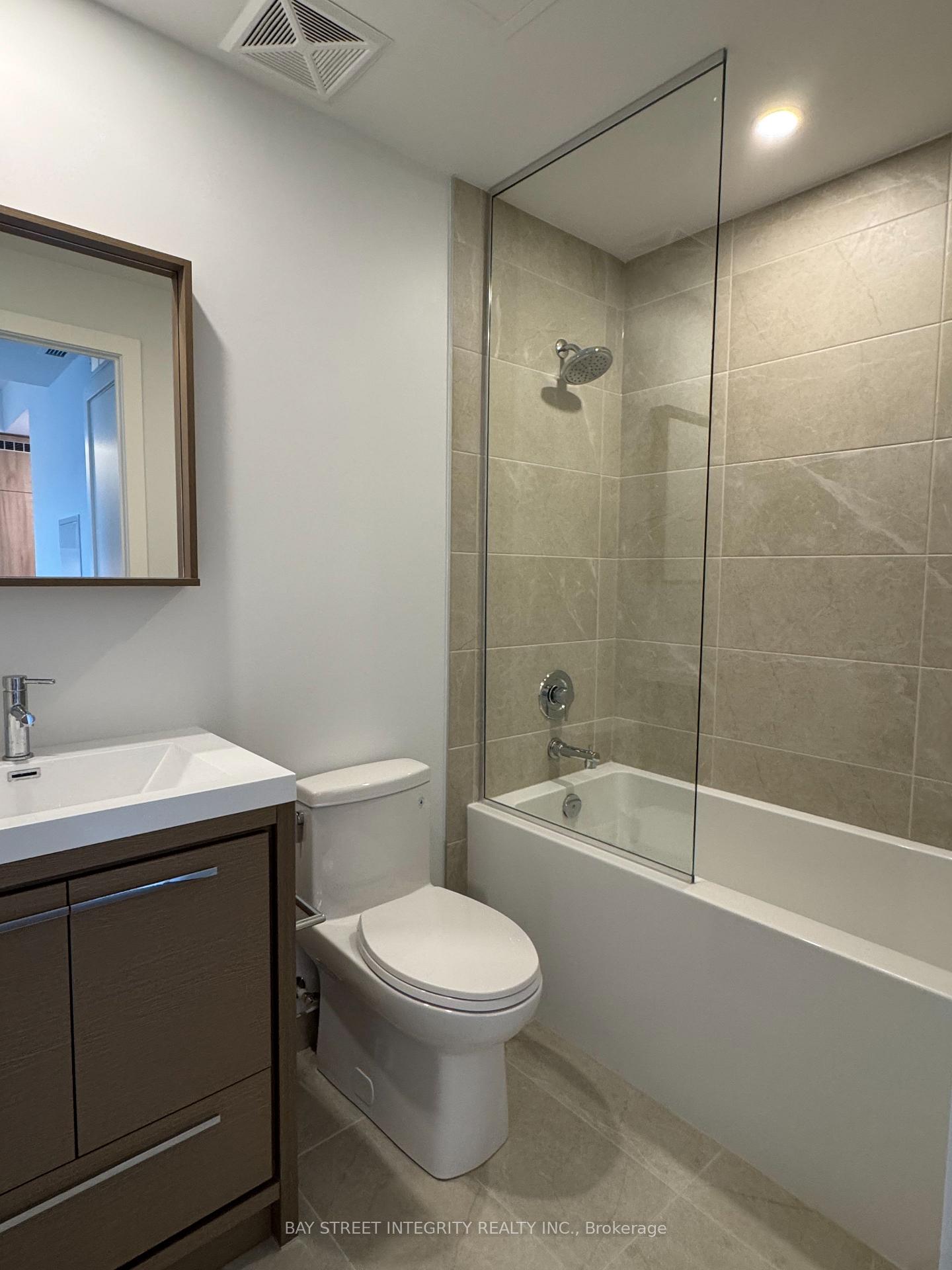 Photo 8 of Unit 2106, 5 Meadowdale Road, Vaughan, Vaughan Corporate Centre — HOMEH