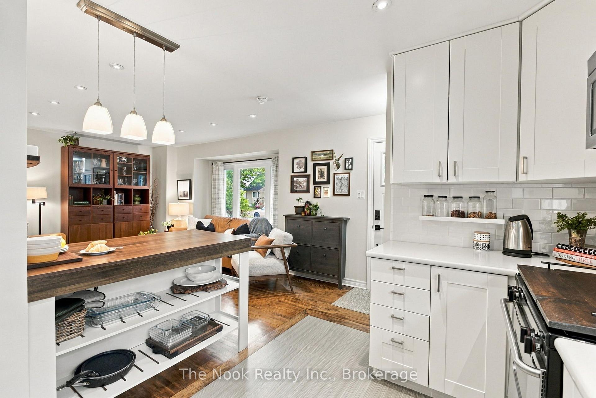 Photo 4 of 120 Admiral Road, Ajax, South East — HOMEH