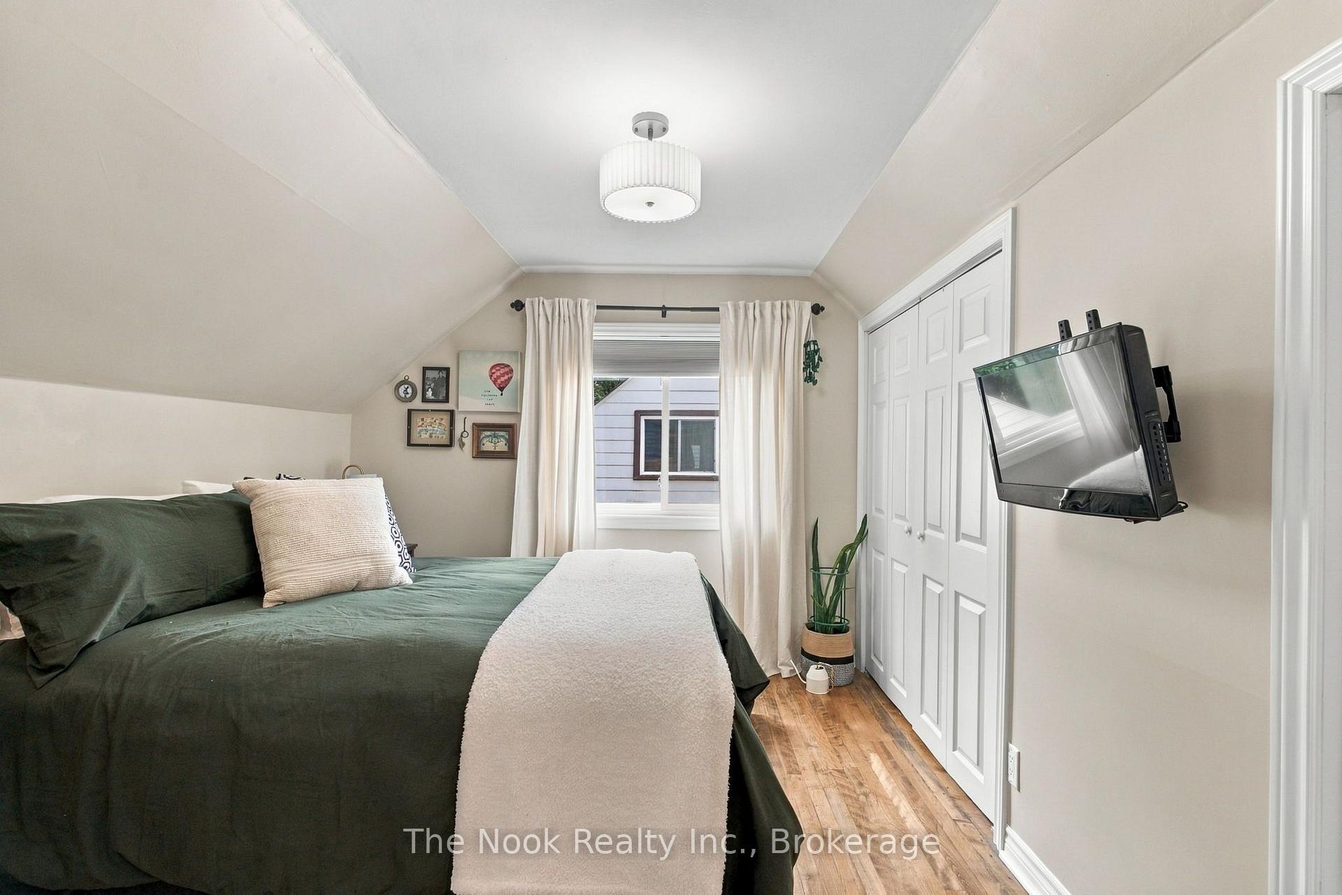 Photo 23 of 120 Admiral Road, Ajax, South East — HOMEH