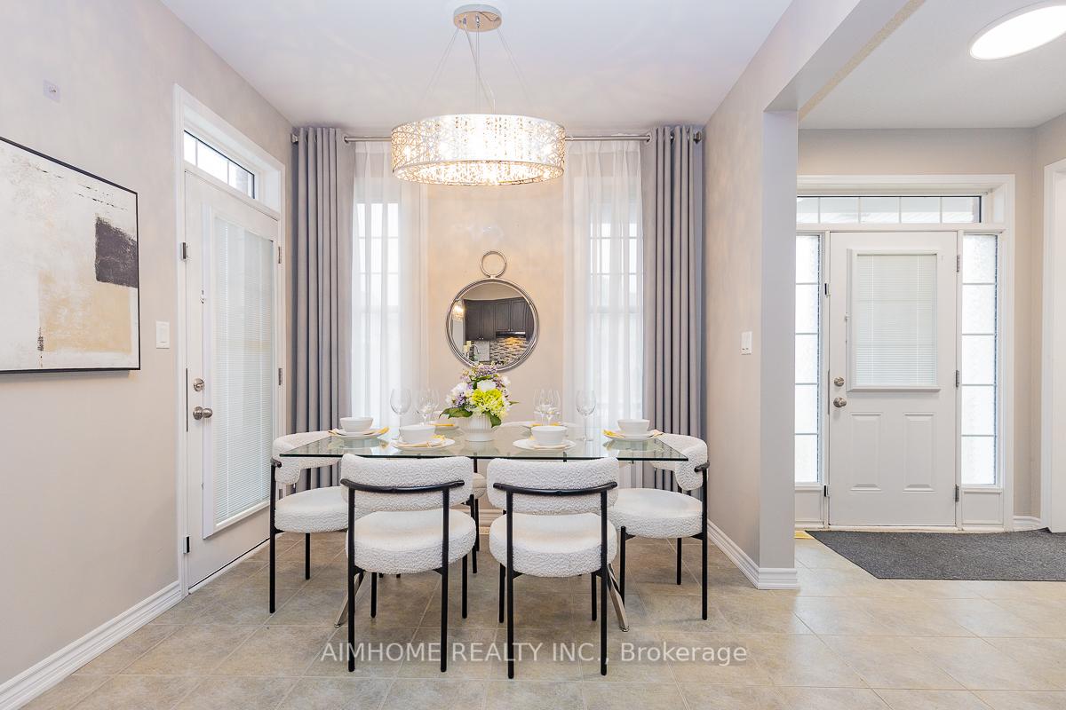 Photo 8 of 246 Thomas Phillips Drive, Aurora, Rural Aurora — HOMEH
