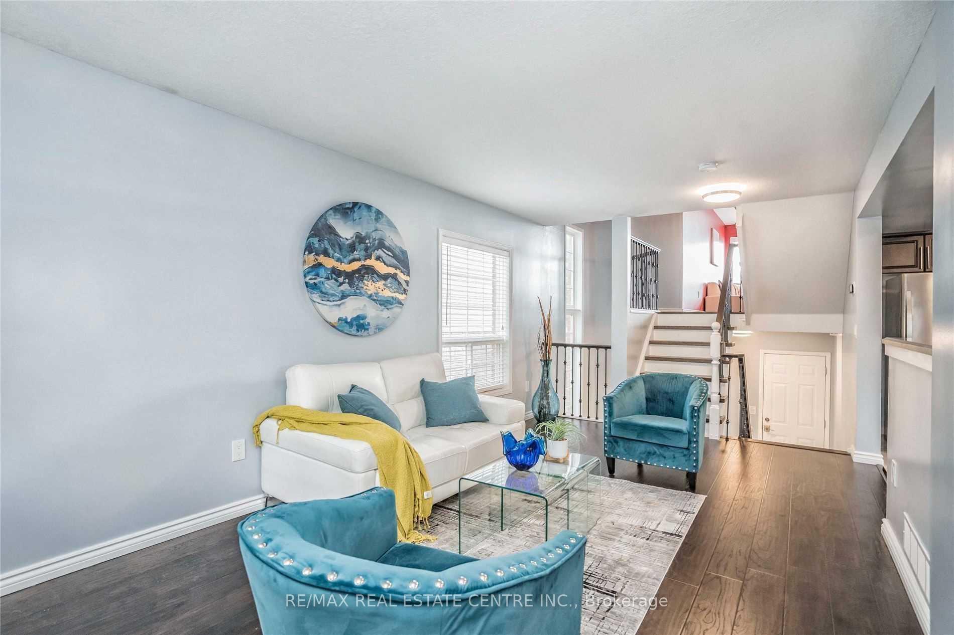 Photo 7 of 59 Porter Drive, Guelph, Pineridge/Westminster Woods — HOMEH