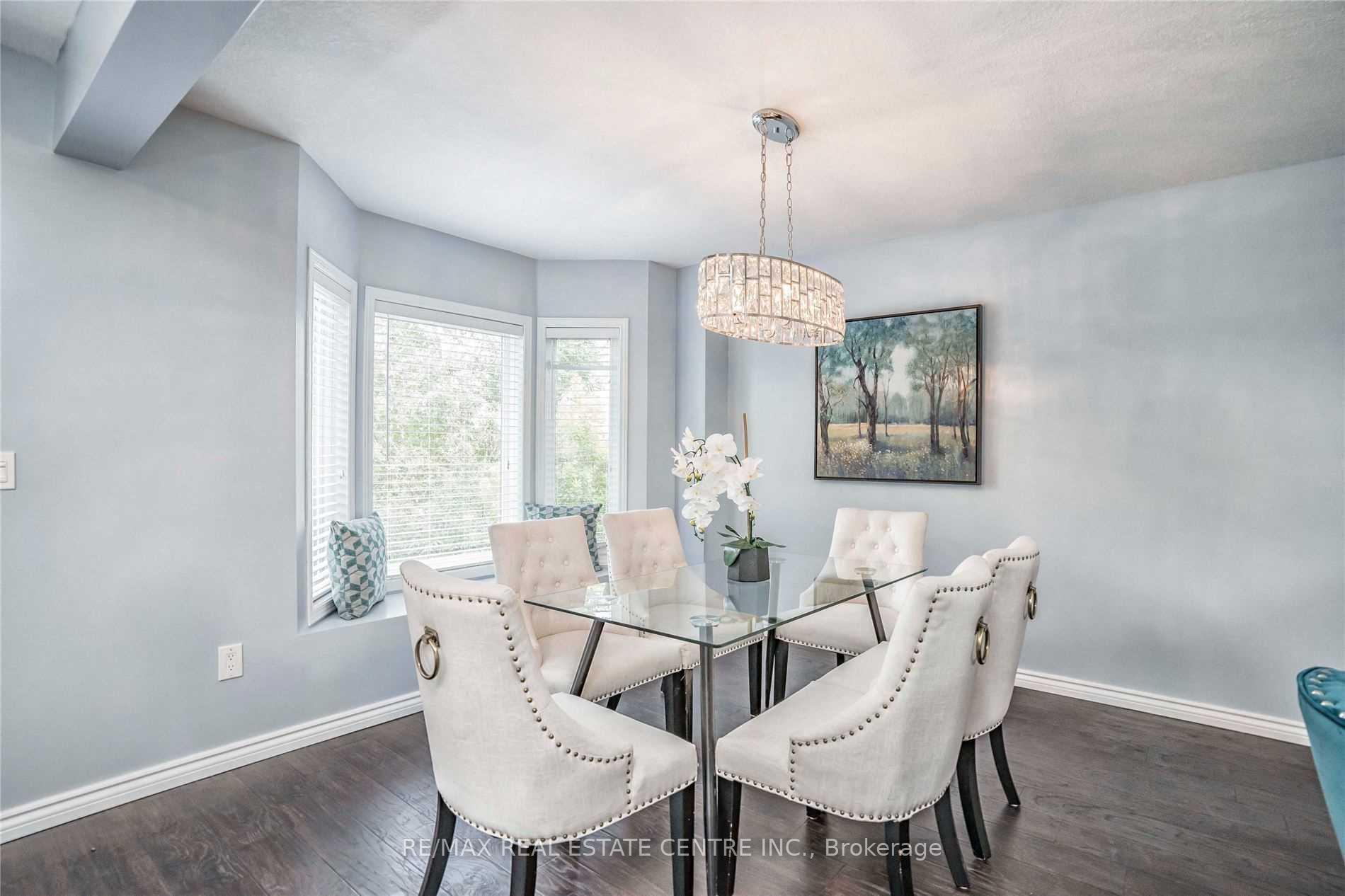 Photo 8 of 59 Porter Drive, Guelph, Pineridge/Westminster Woods — HOMEH
