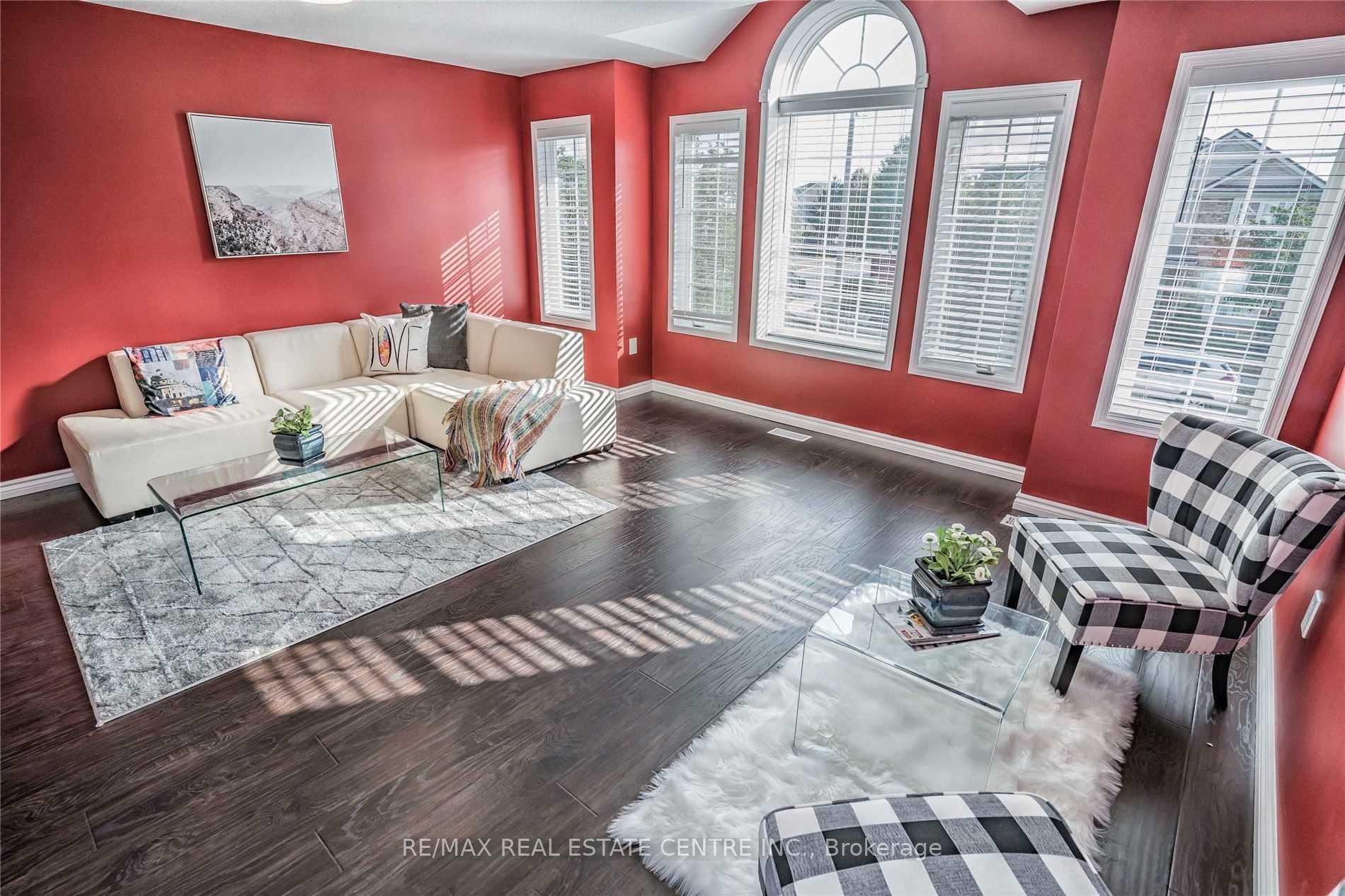 Photo 13 of 59 Porter Drive, Guelph, Pineridge/Westminster Woods — HOMEH
