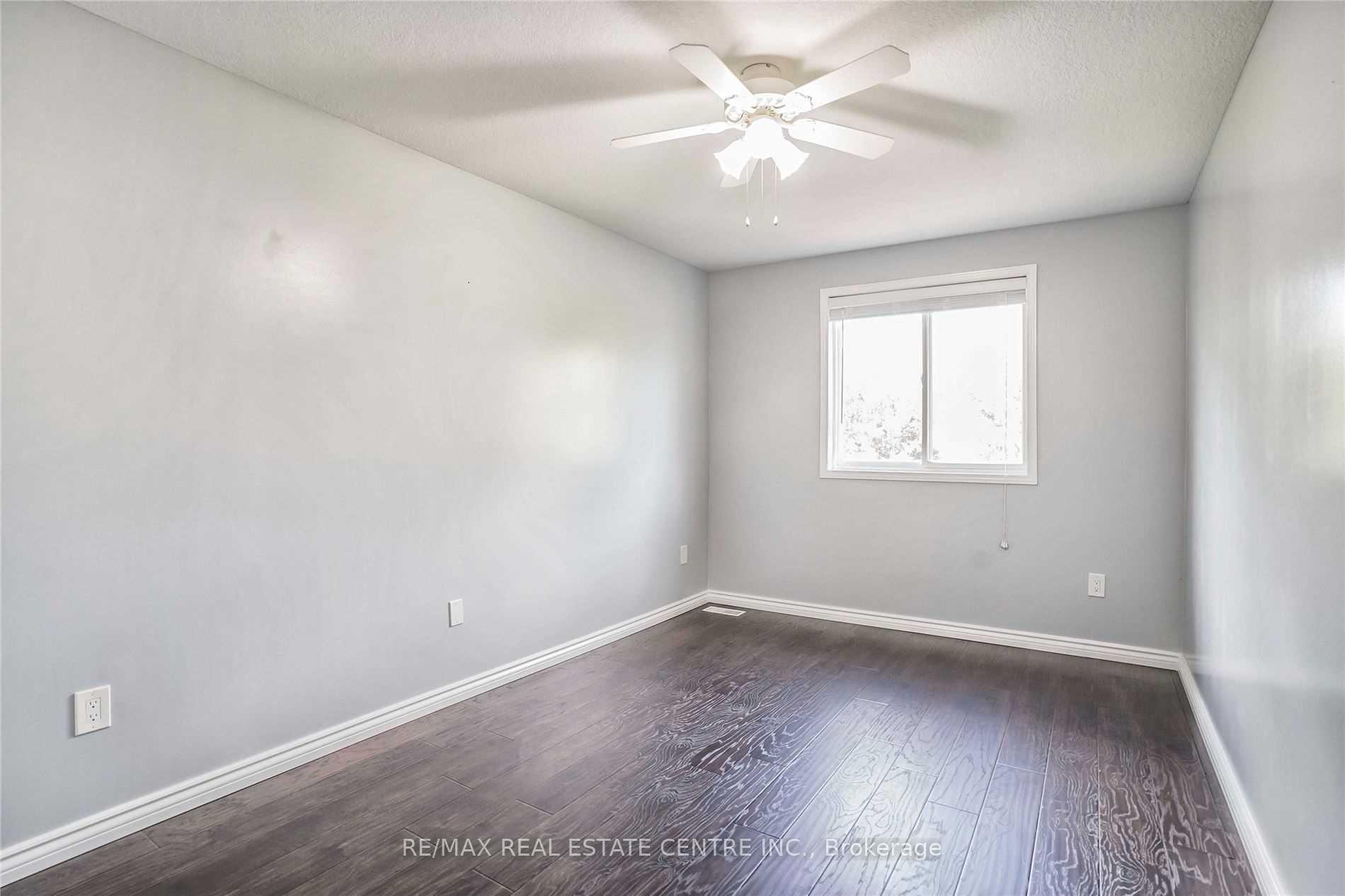 Photo 16 of 59 Porter Drive, Guelph, Pineridge/Westminster Woods — HOMEH