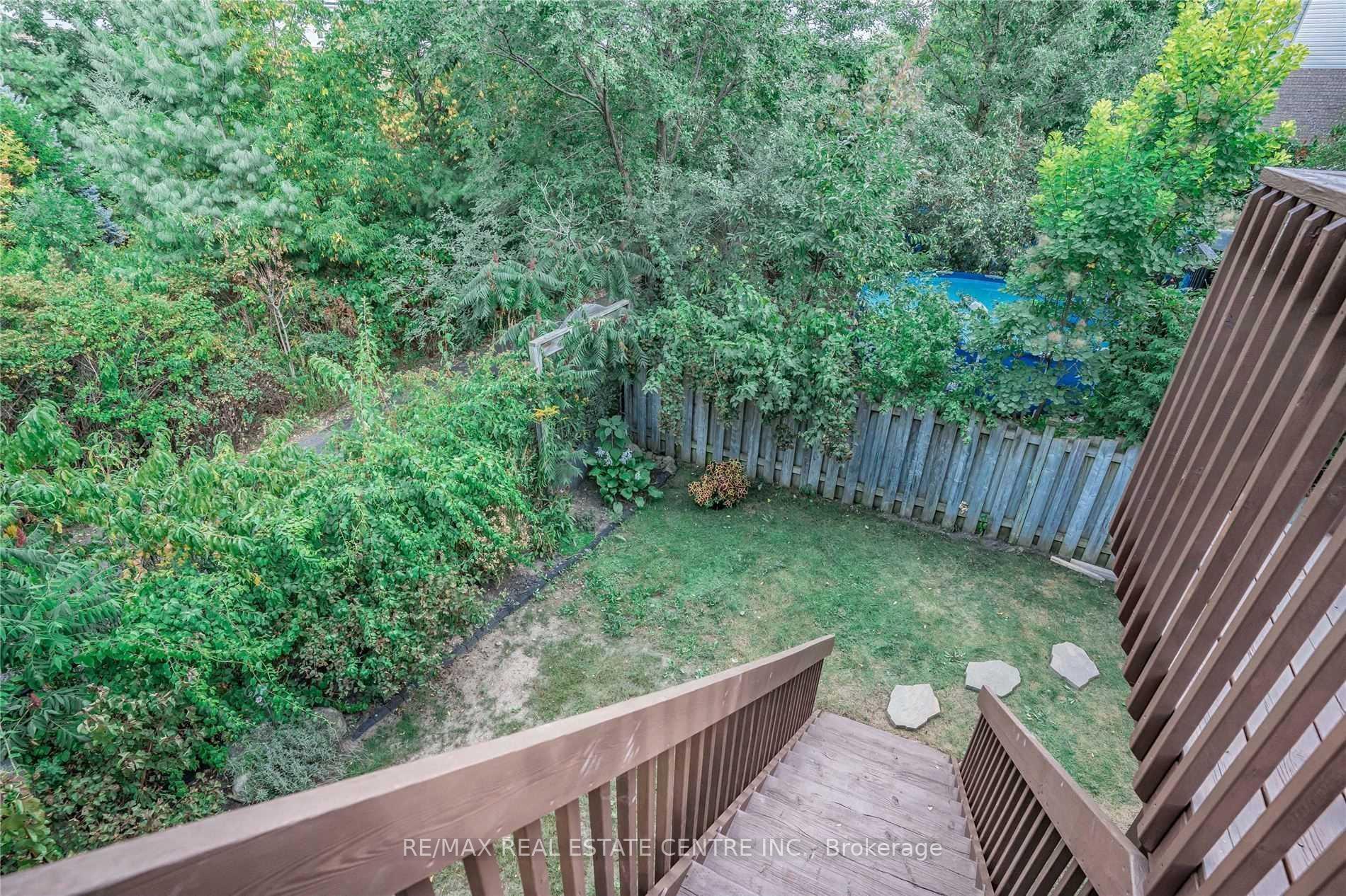Photo 18 of 59 Porter Drive, Guelph, Pineridge/Westminster Woods — HOMEH