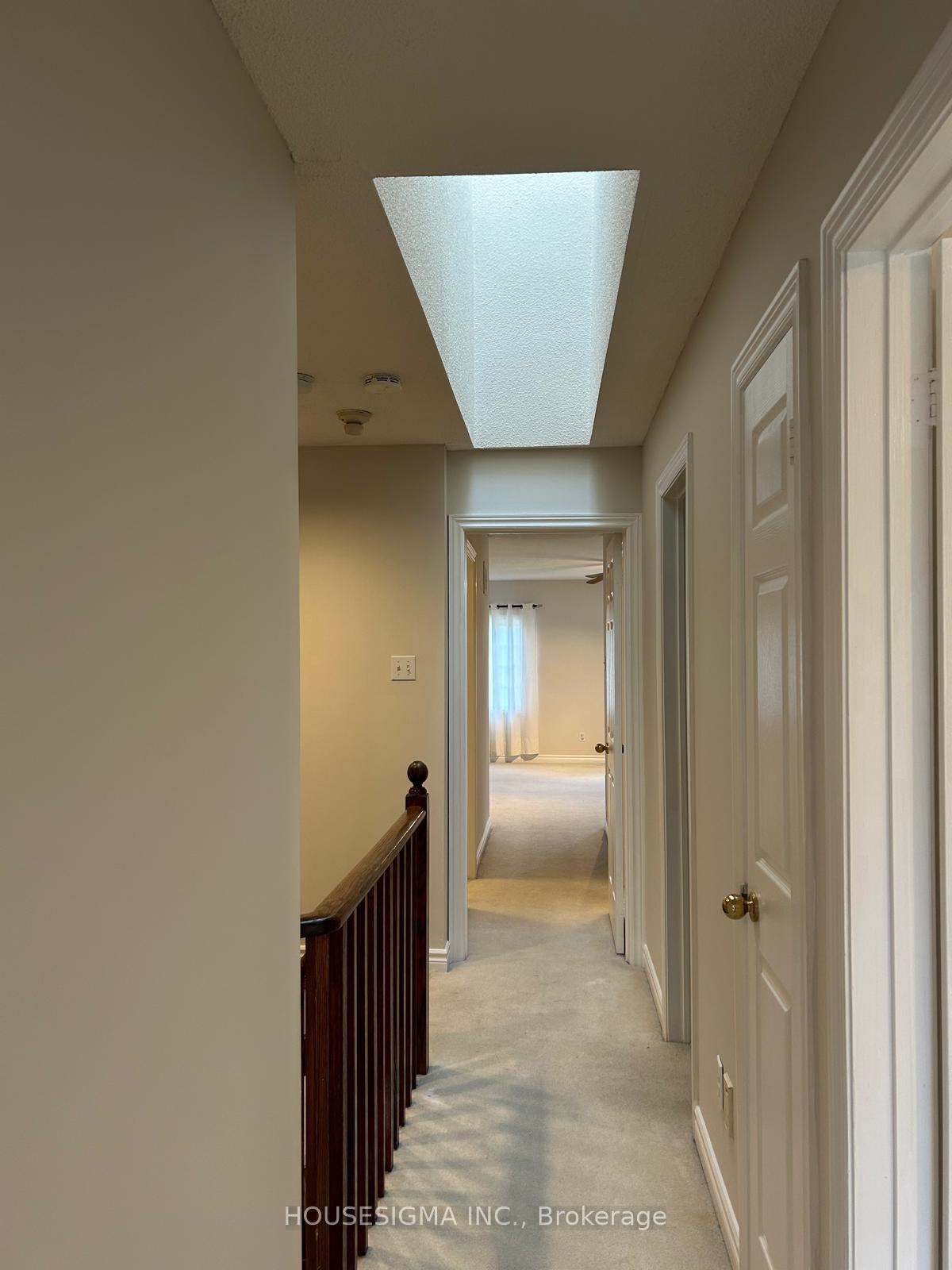 Photo 36 of 70 Royal Manor Crescent, Richmond Hill, Doncrest — HOMEH