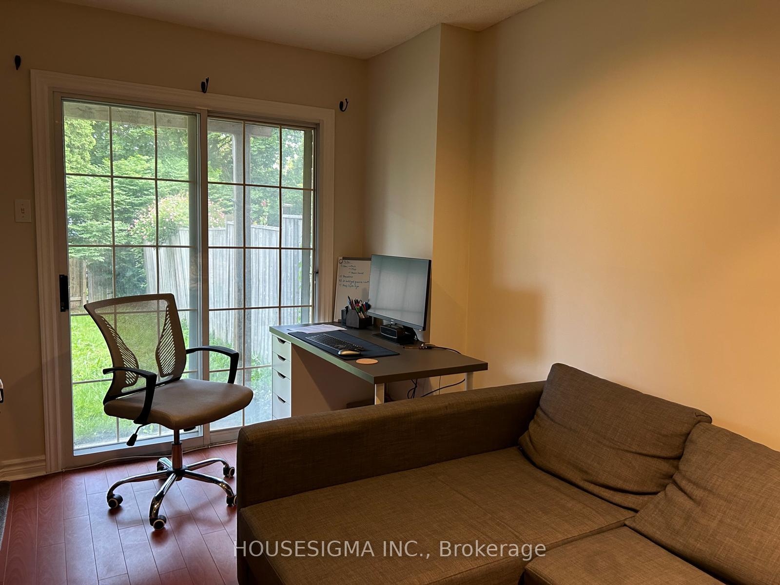 Photo 44 of 70 Royal Manor Crescent, Richmond Hill, Doncrest — HOMEH