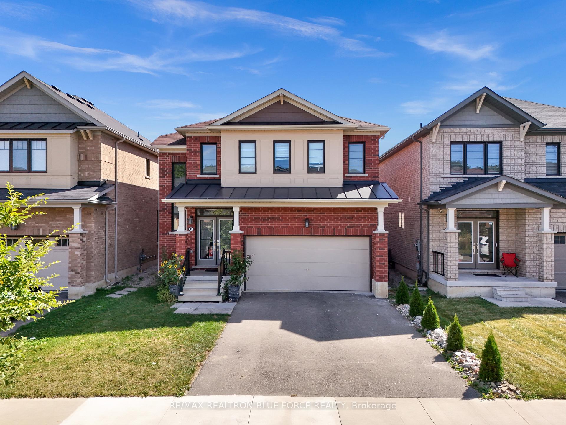 Photo 3 of 43 July Avenue, Hamilton, Stoney Creek Mountain — HOMEH