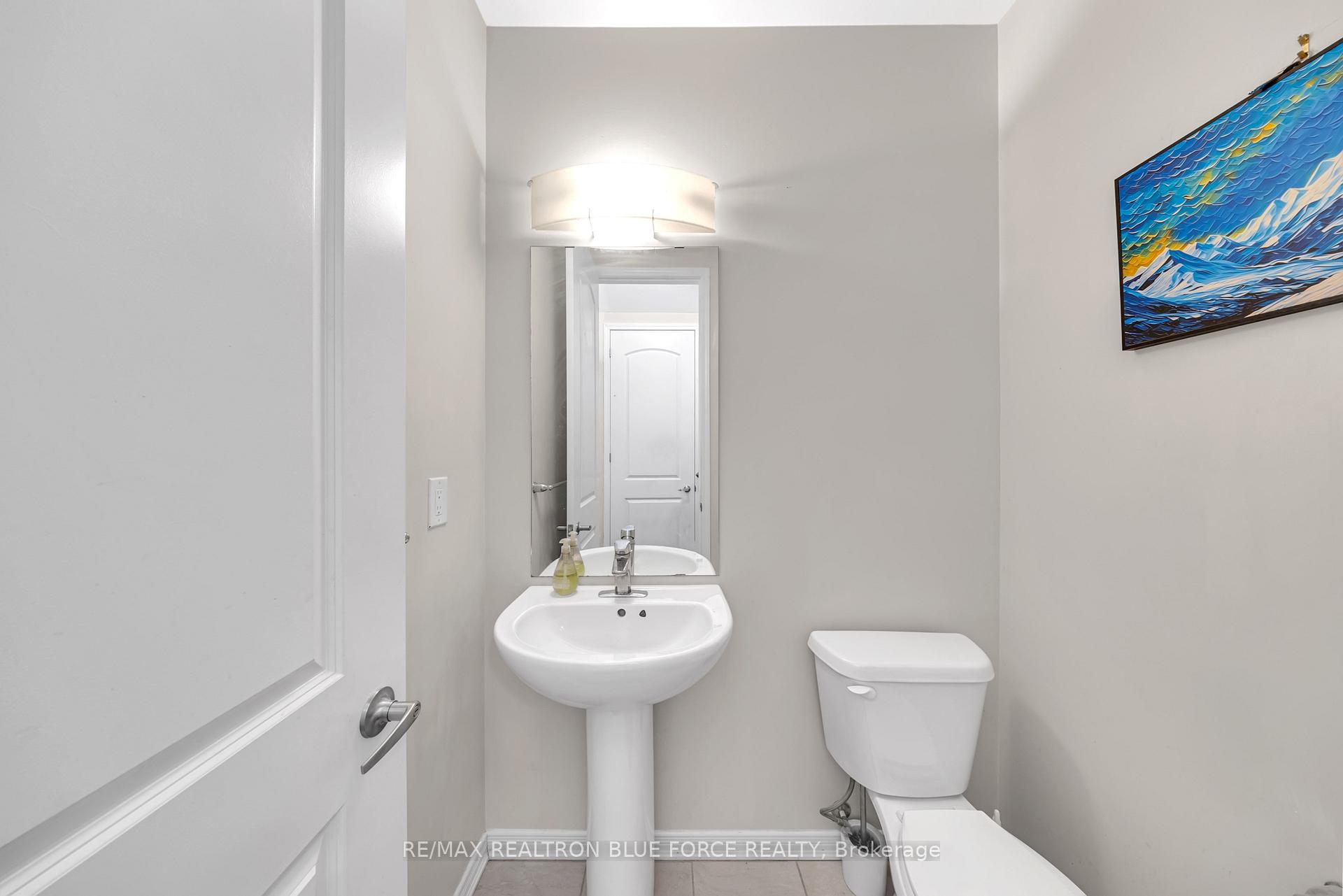 Photo 15 of 43 July Avenue, Hamilton, Stoney Creek Mountain — HOMEH