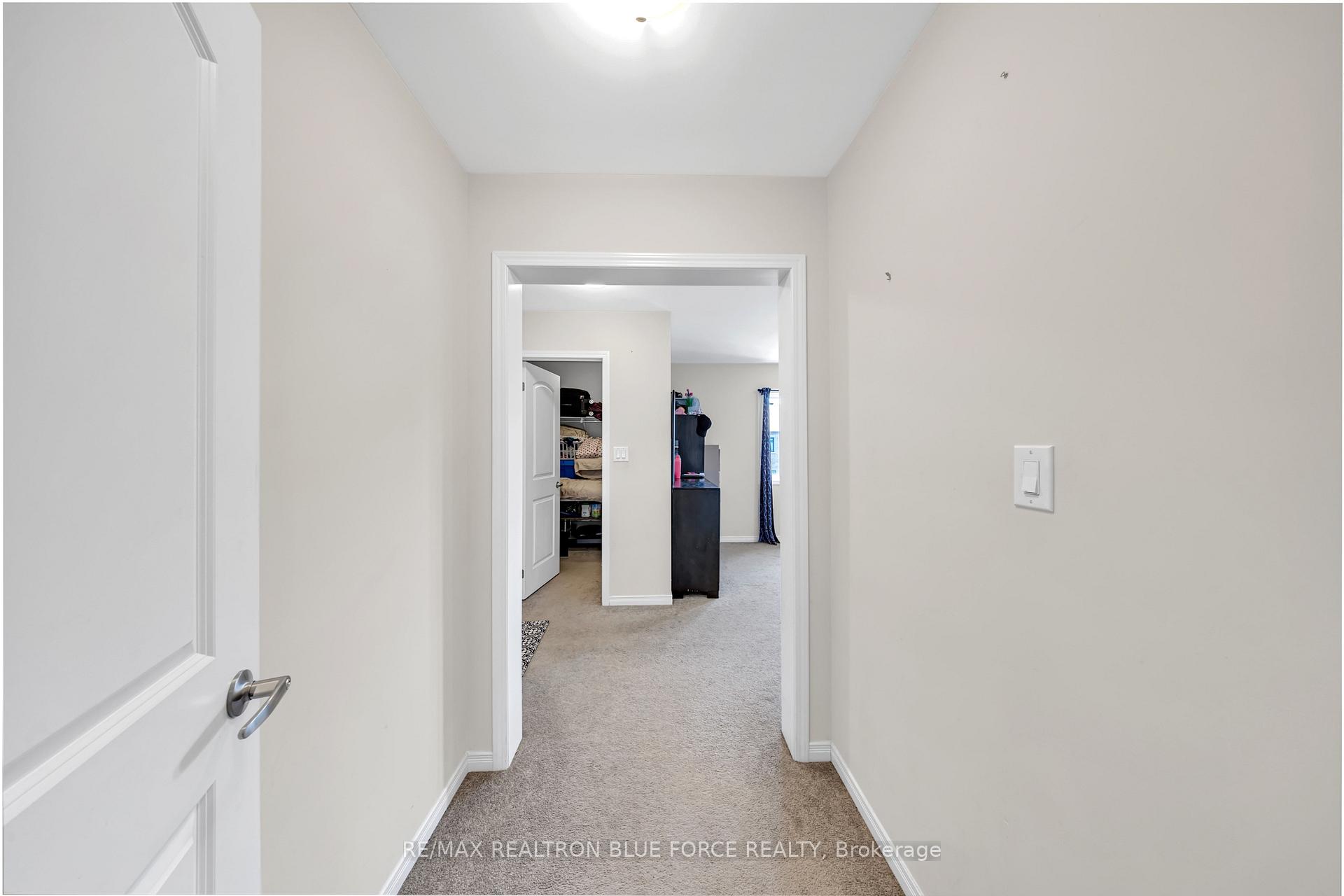Photo 19 of 43 July Avenue, Hamilton, Stoney Creek Mountain — HOMEH