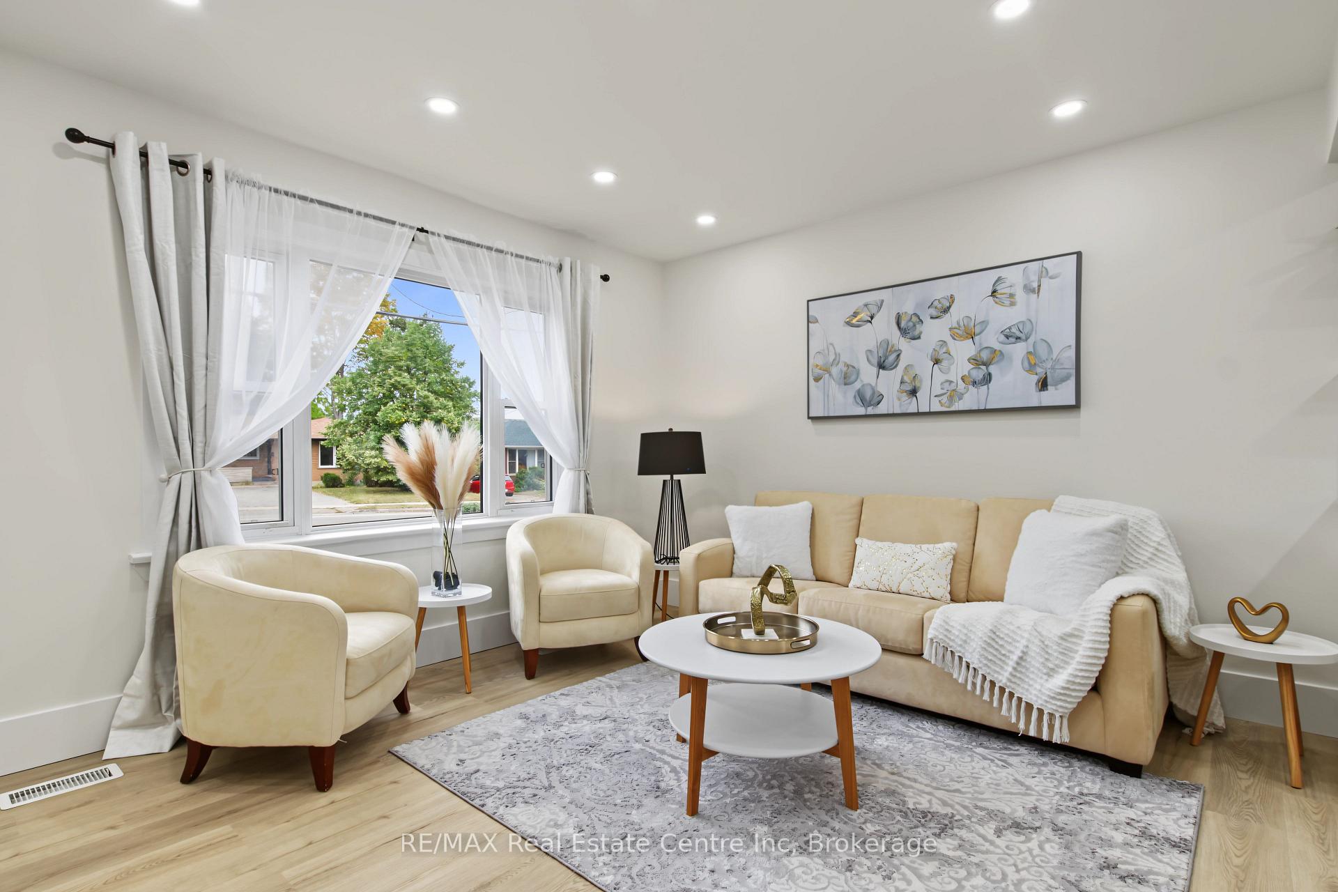 Photo 7 of 223 Margaret Avenue, Kitchener, Uptown Waterloo/North Ward — HOMEH