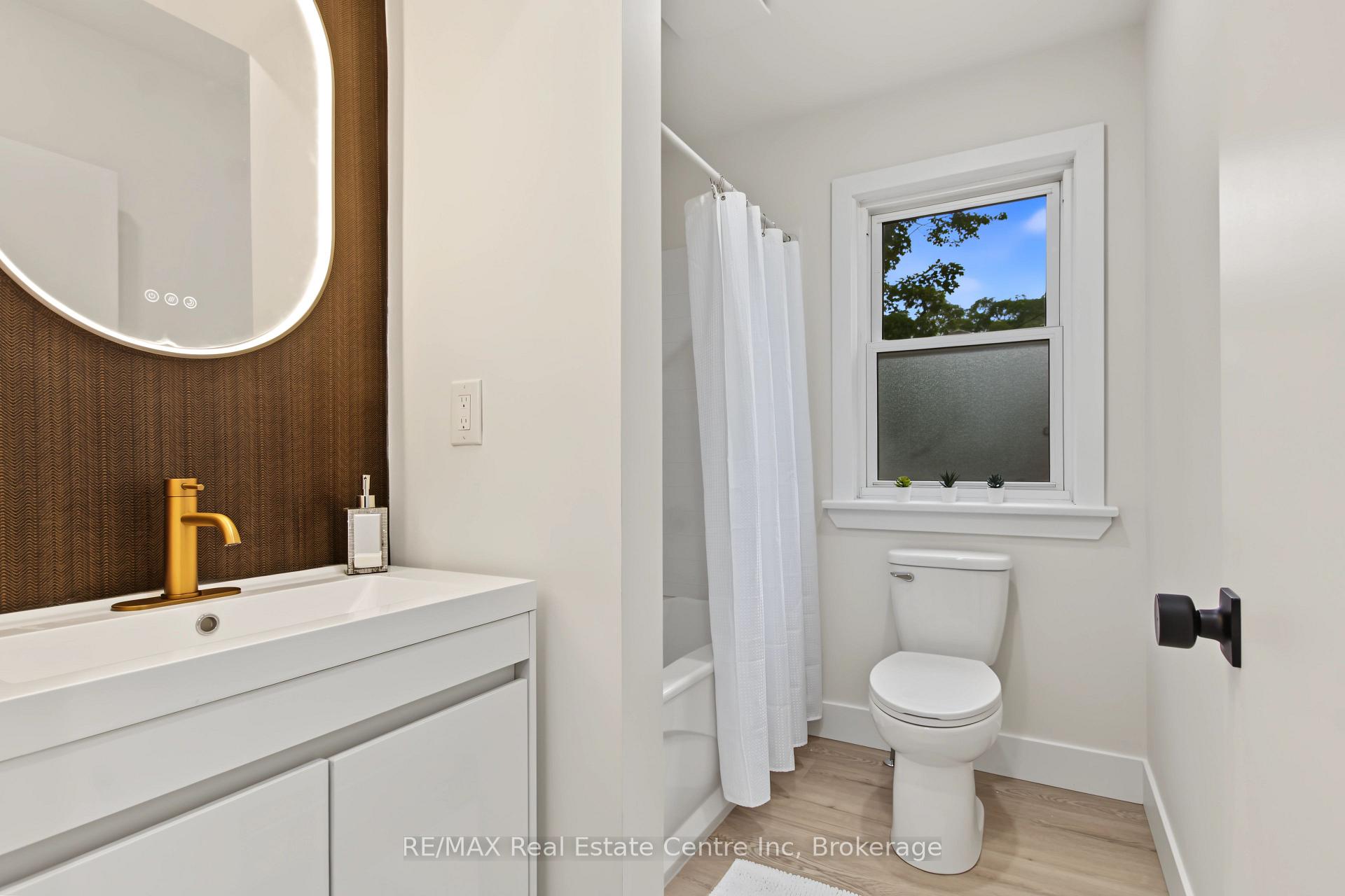 Photo 12 of 223 Margaret Avenue, Kitchener, Uptown Waterloo/North Ward — HOMEH