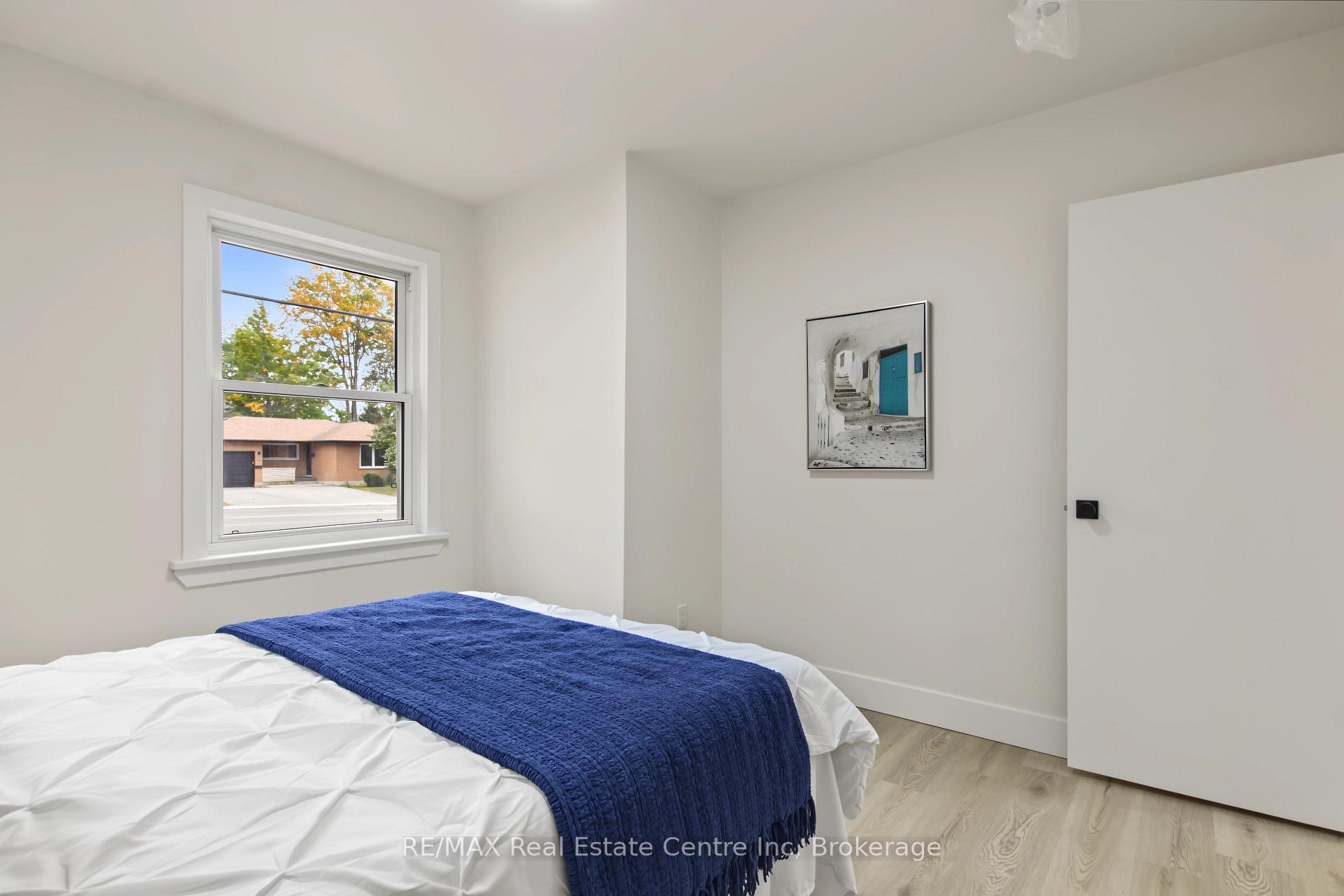 Photo 17 of 223 Margaret Avenue, Kitchener, Uptown Waterloo/North Ward — HOMEH