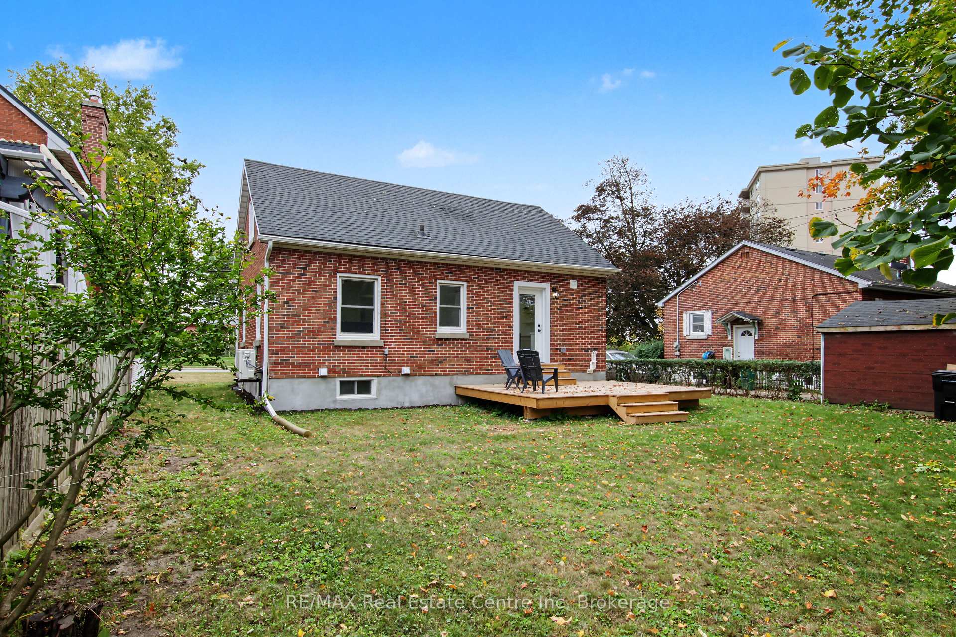 Photo 37 of 223 Margaret Avenue, Kitchener, Uptown Waterloo/North Ward — HOMEH