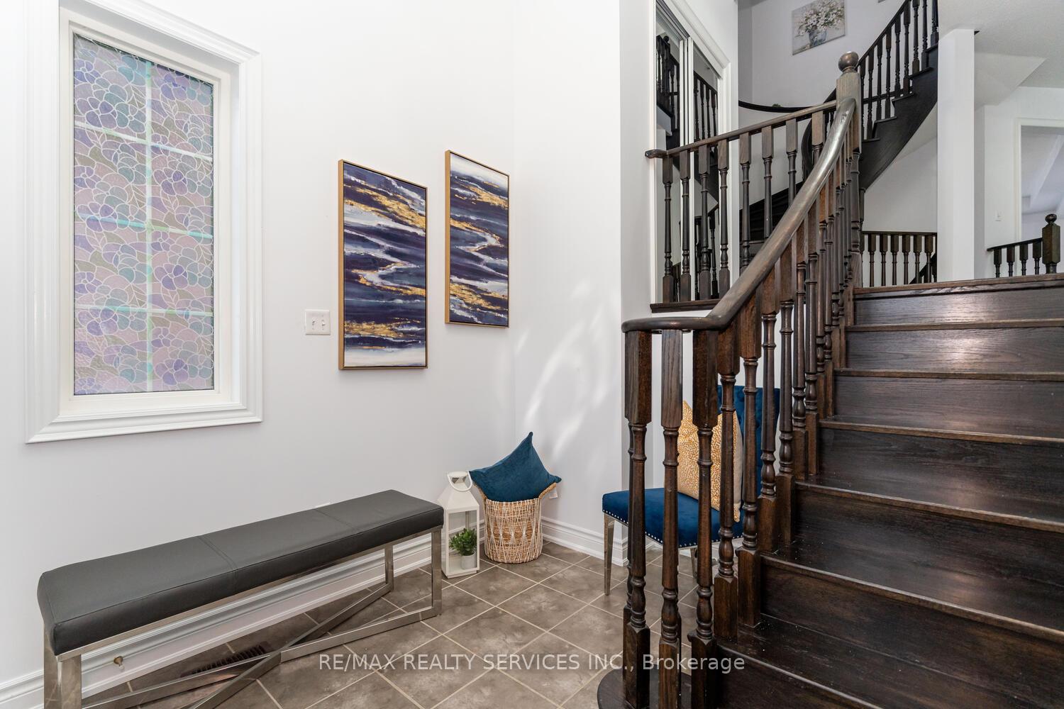 Photo 5 of 5452 Meadowcrest Avenue, Mississauga, Churchill Meadows — HOMEH