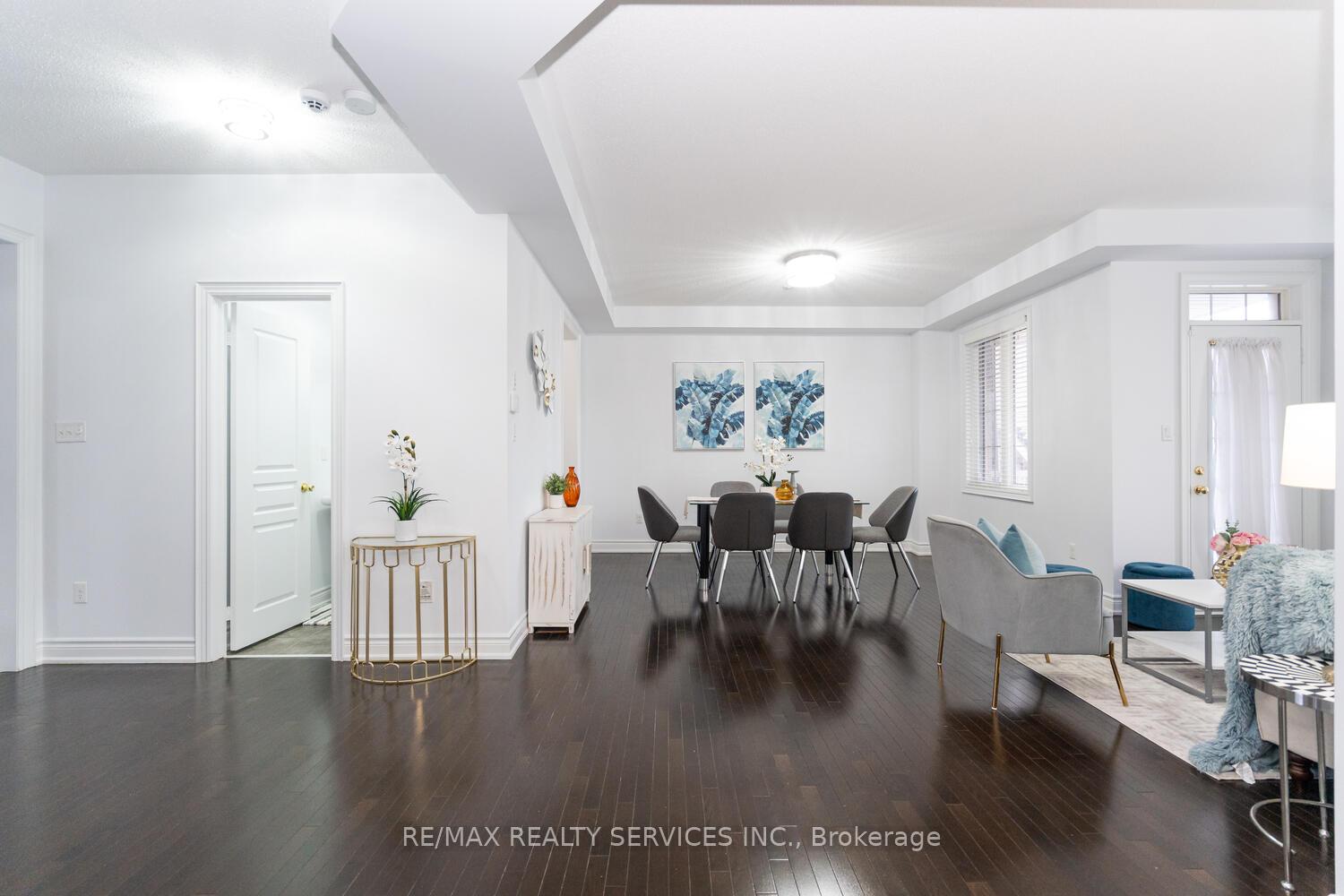 Photo 6 of 5452 Meadowcrest Avenue, Mississauga, Churchill Meadows — HOMEH