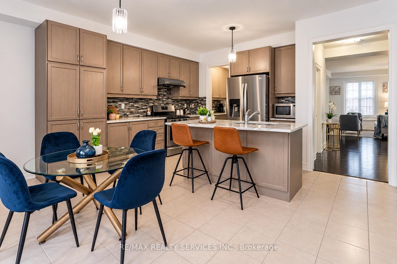 Photo 17 of 5452 Meadowcrest Avenue, Mississauga, Churchill Meadows — HOMEH