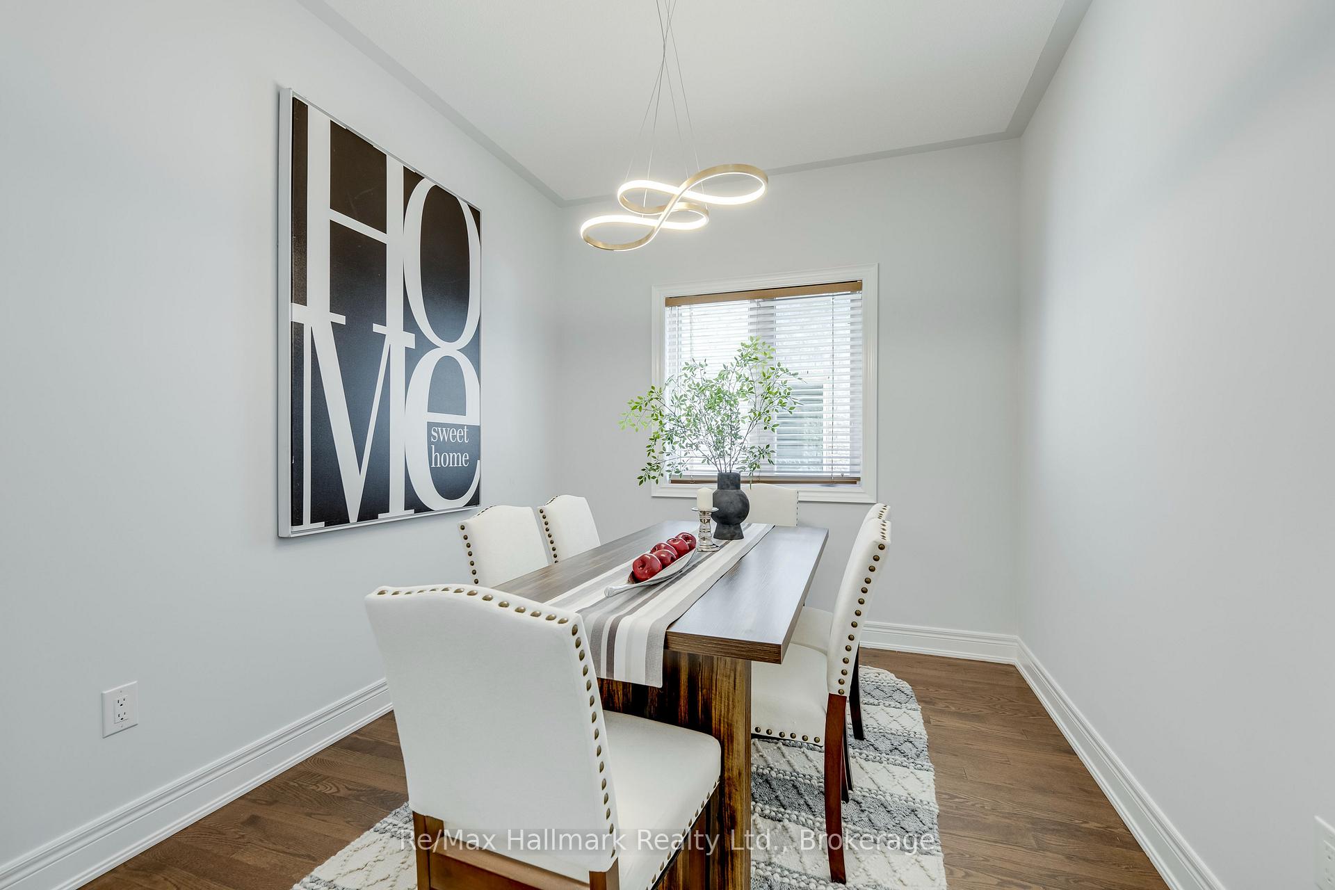 Photo 12 of 2241 Adirondak Trail, Oakville, Westmount — HOMEH