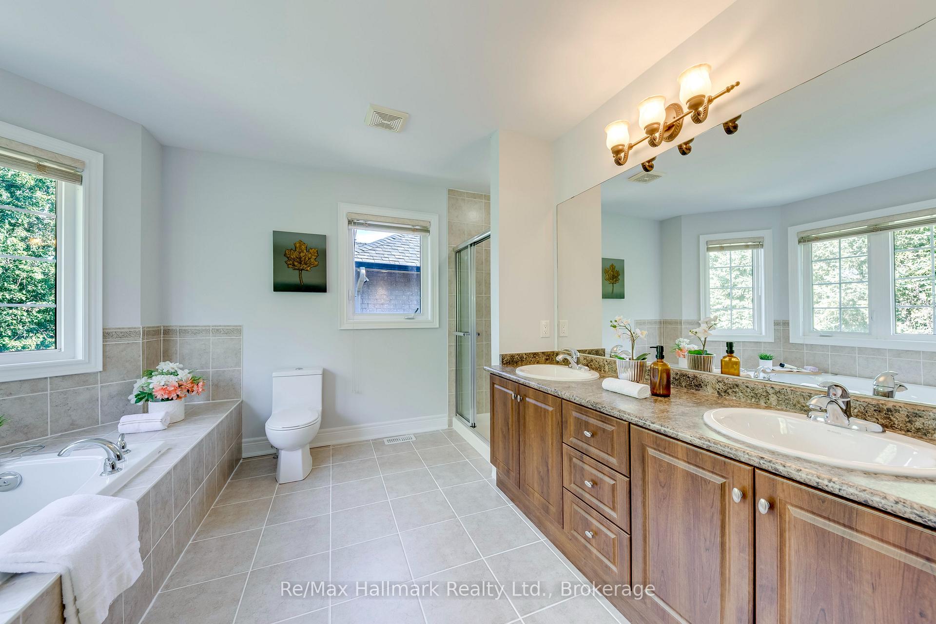 Photo 25 of 2241 Adirondak Trail, Oakville, Westmount — HOMEH